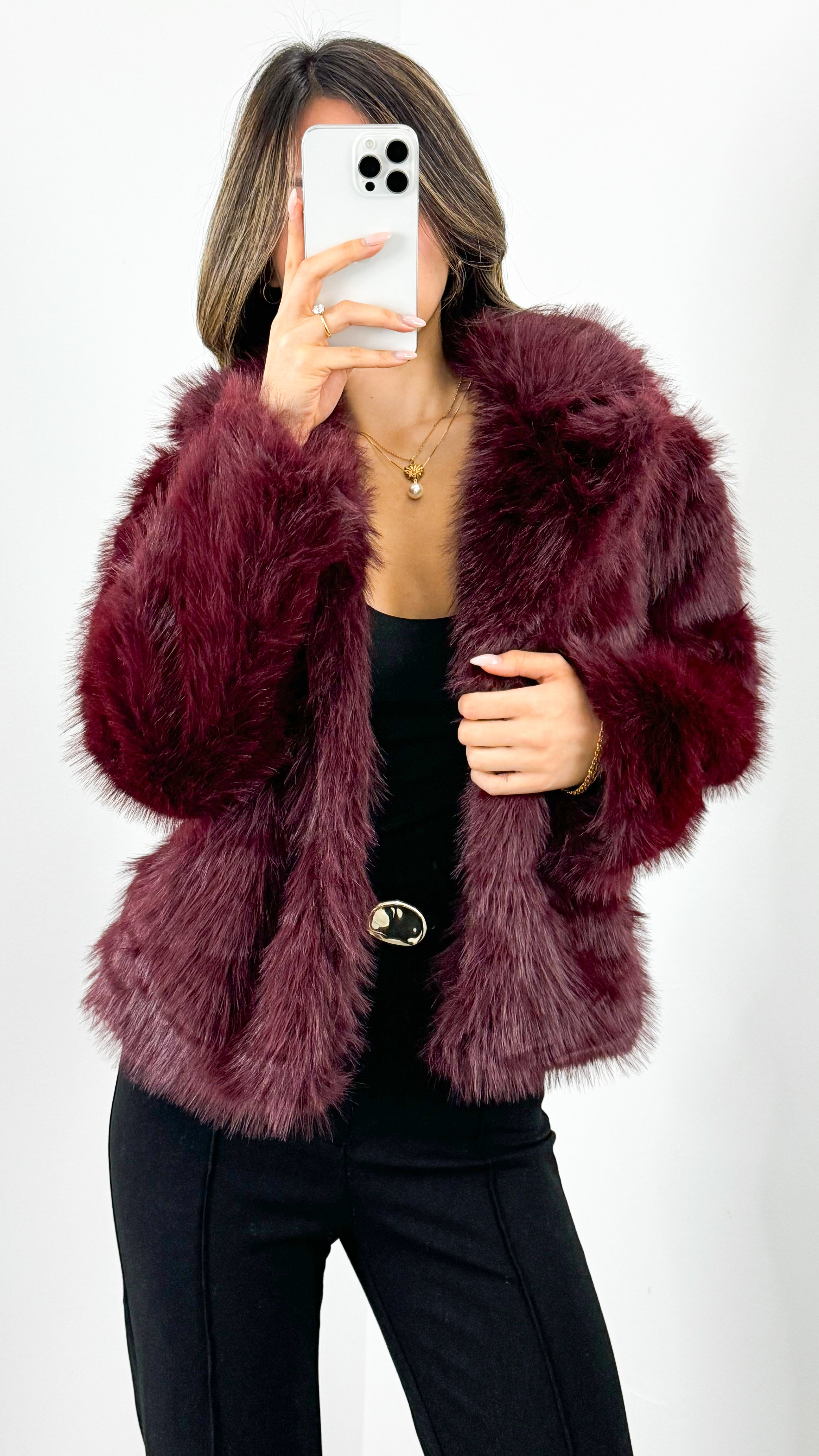 SASKIA FAUX FUR OVERSIZED JACKET - WINE