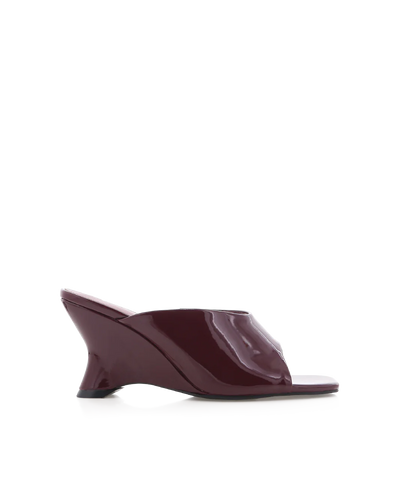 'BILLINI' ISELLE - DARK CHERRY PATENT
