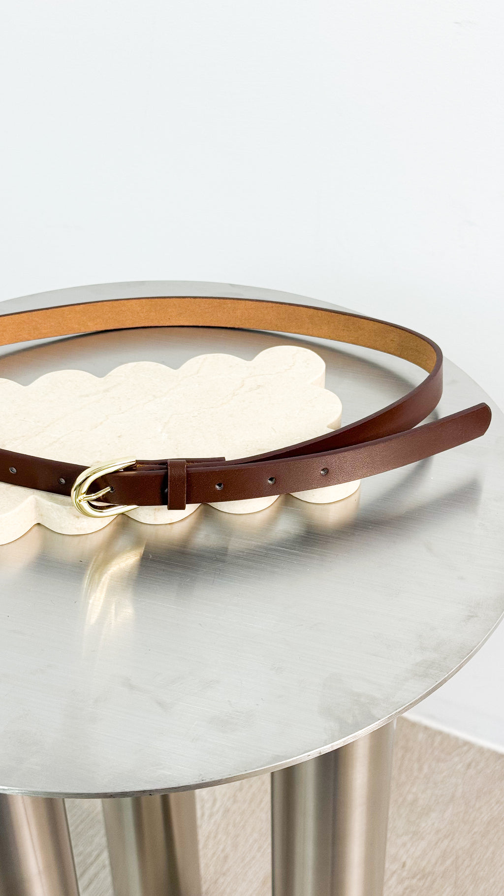 LOMANCE SKINNY BELT - CHOCOLATE/GOLD