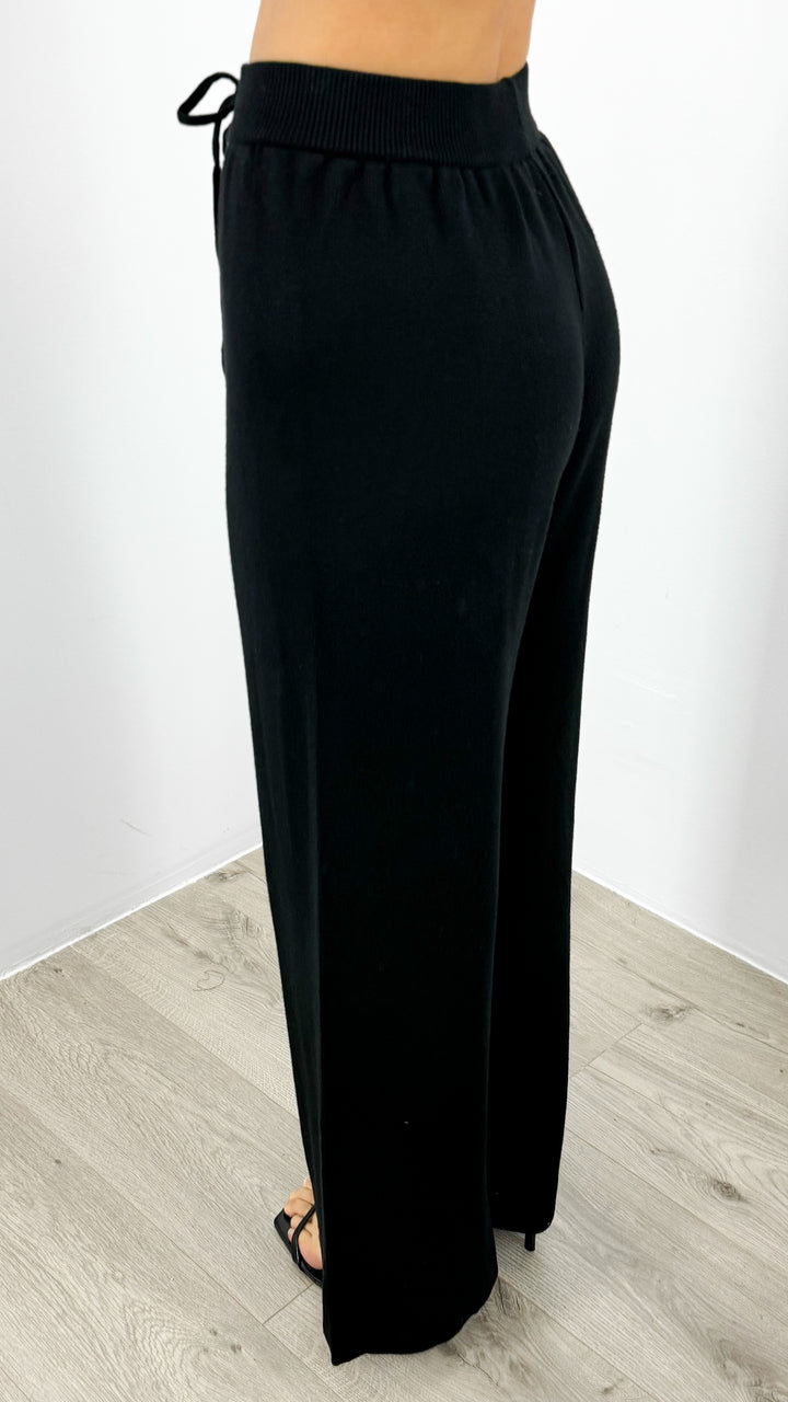 DELTA KNIT PANT - BLACK