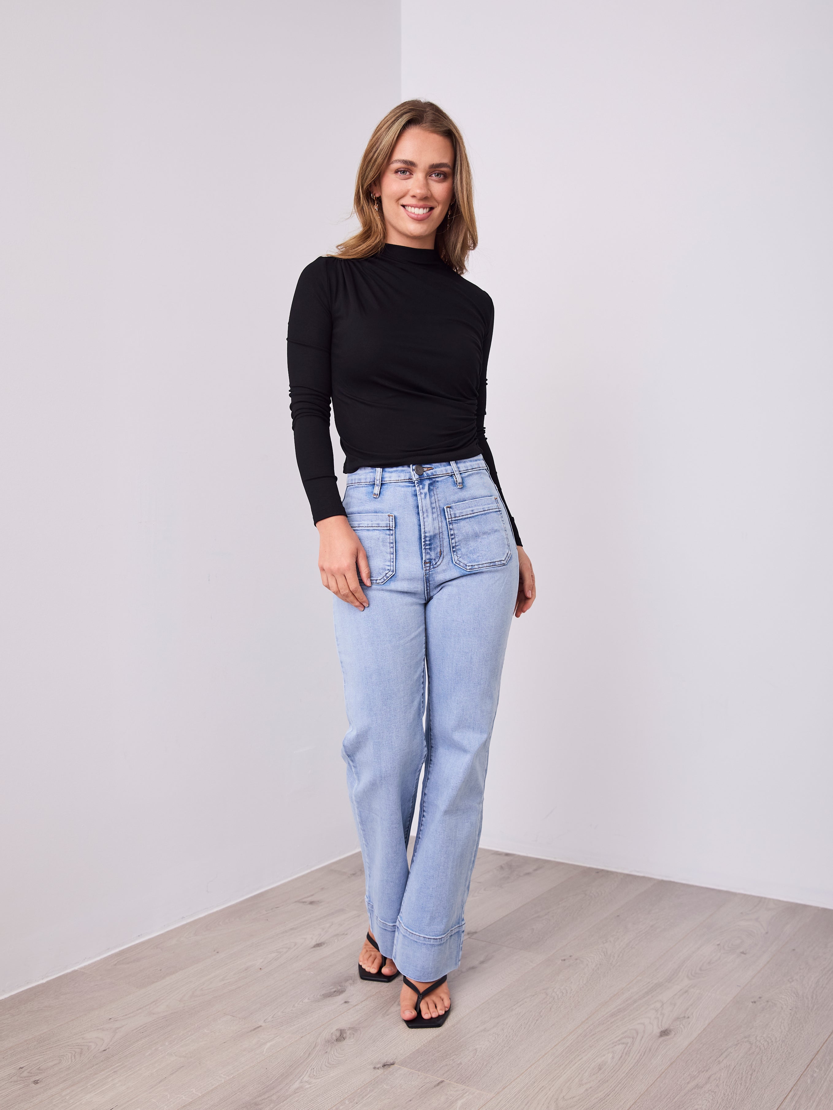 COLEMAN TOP - BLACK