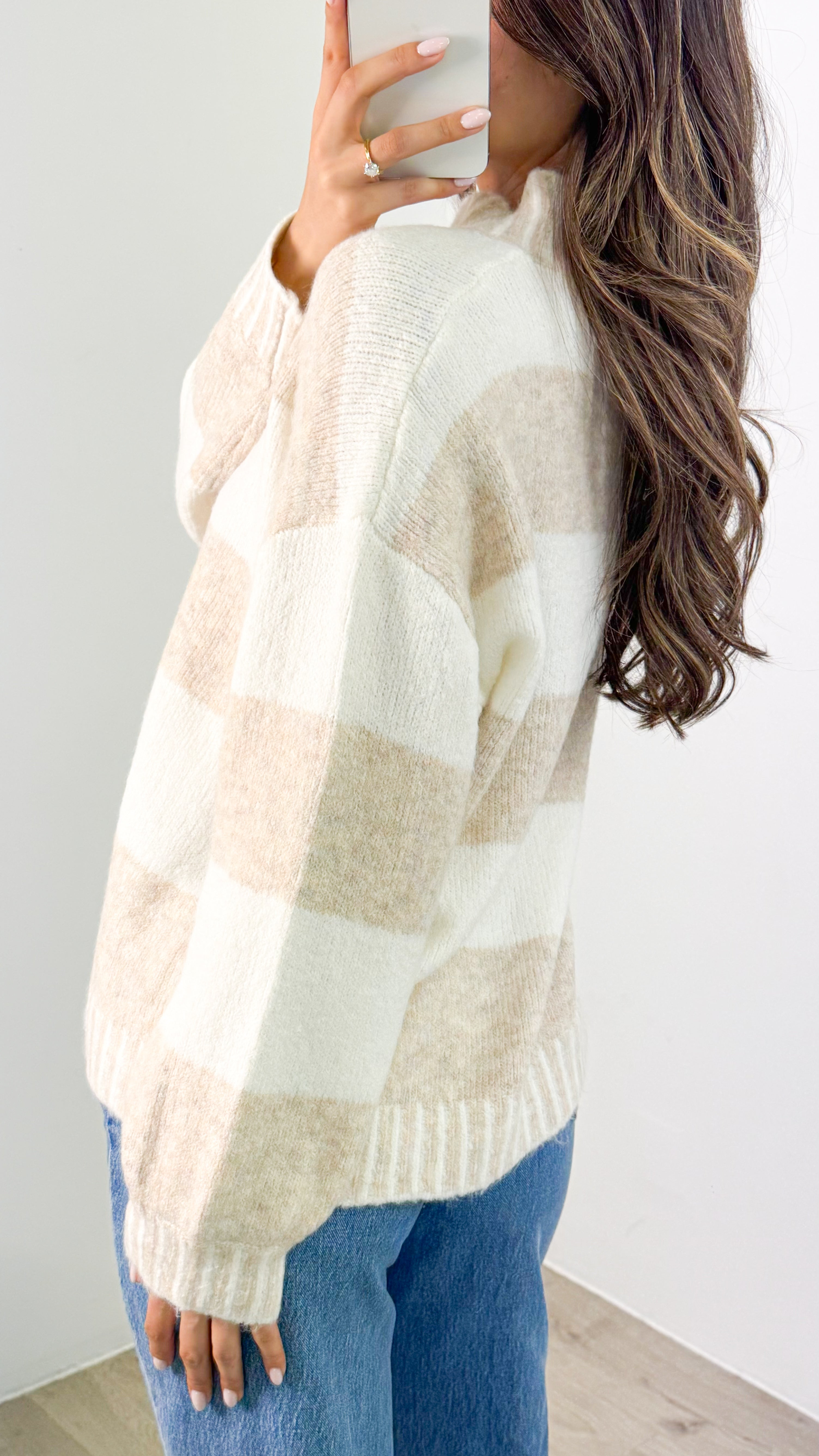 BESSIE BLOCK STRIPE KNIT - LATTE/WHITE