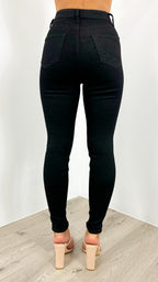 JESSIE STRETCH BASIC HIGH RISE SKINNY JEAN - BLACK