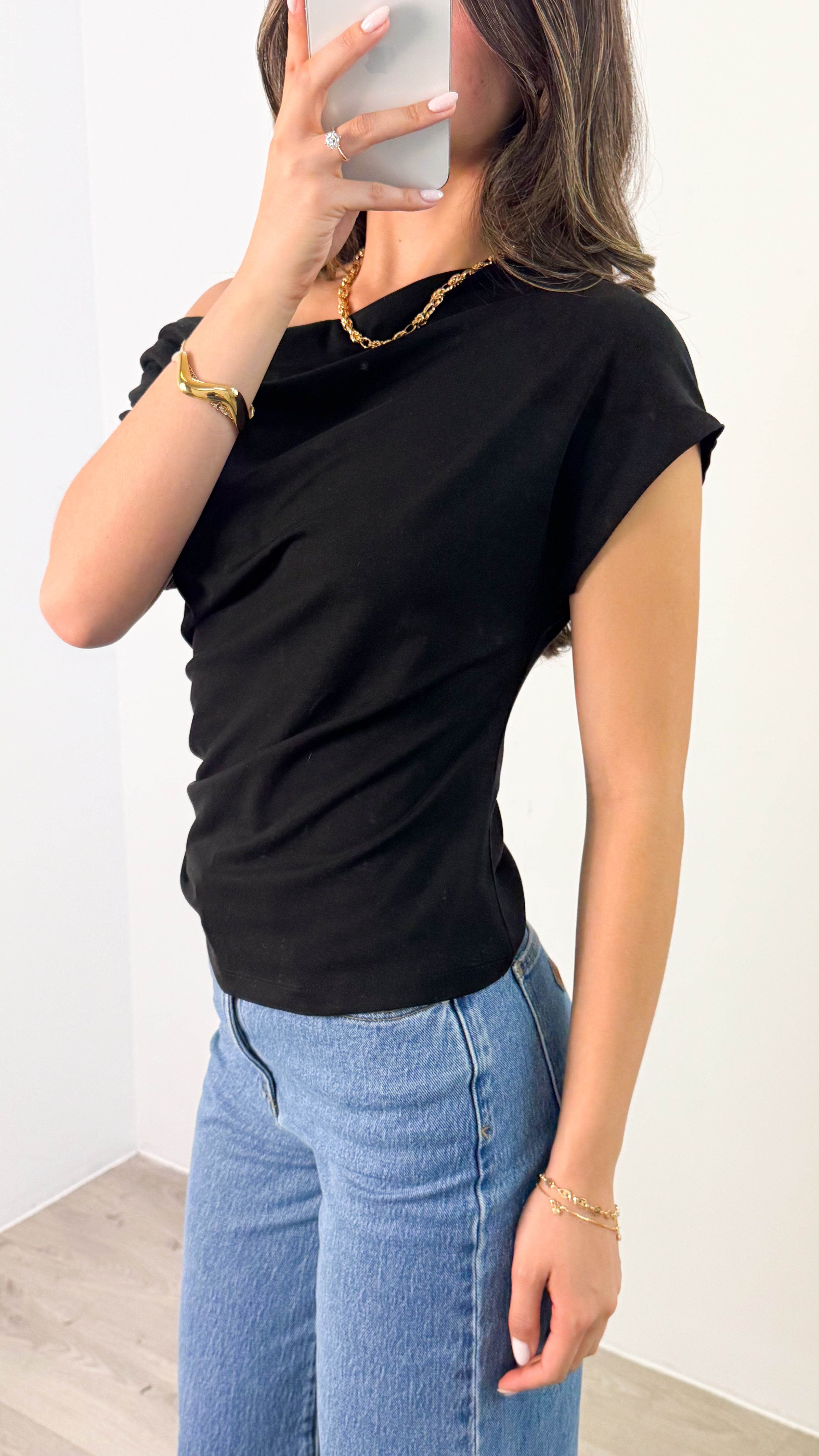 MEGAN TOP - BLACK
