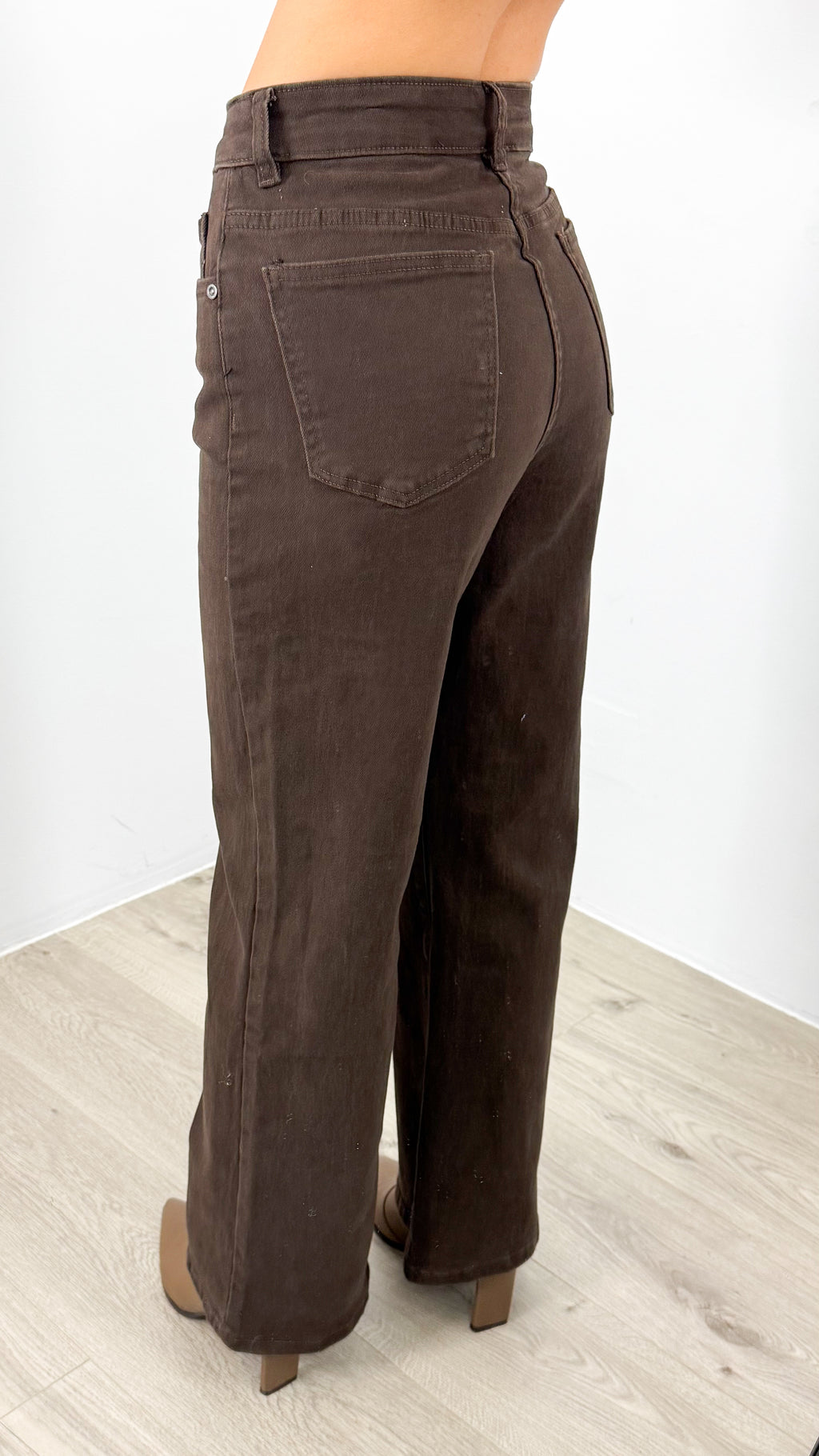 TEXAS STRETCH JEAN - CHOCOLATE BROWN (size down)