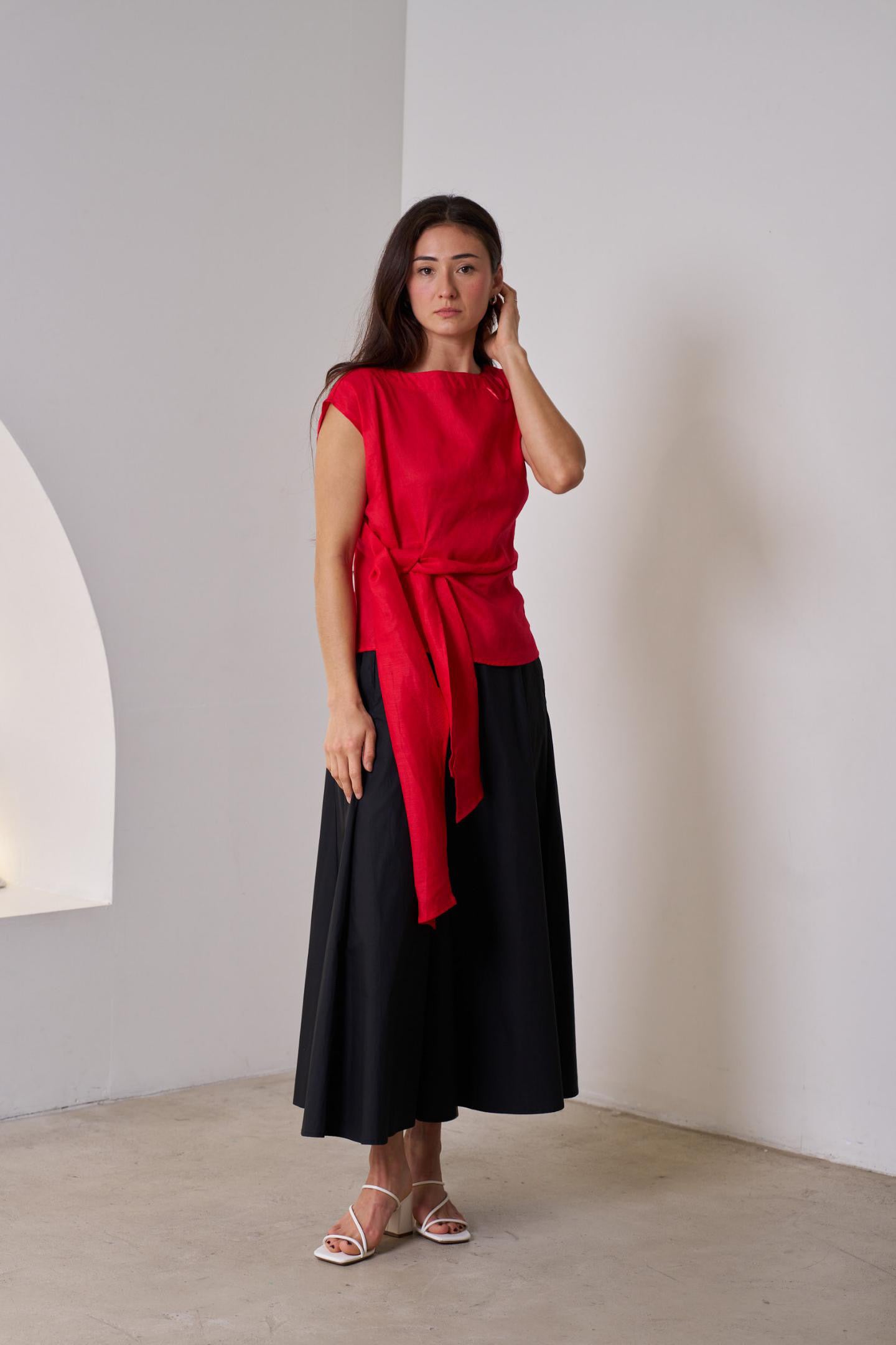 ZOE LINEN TOP - RED