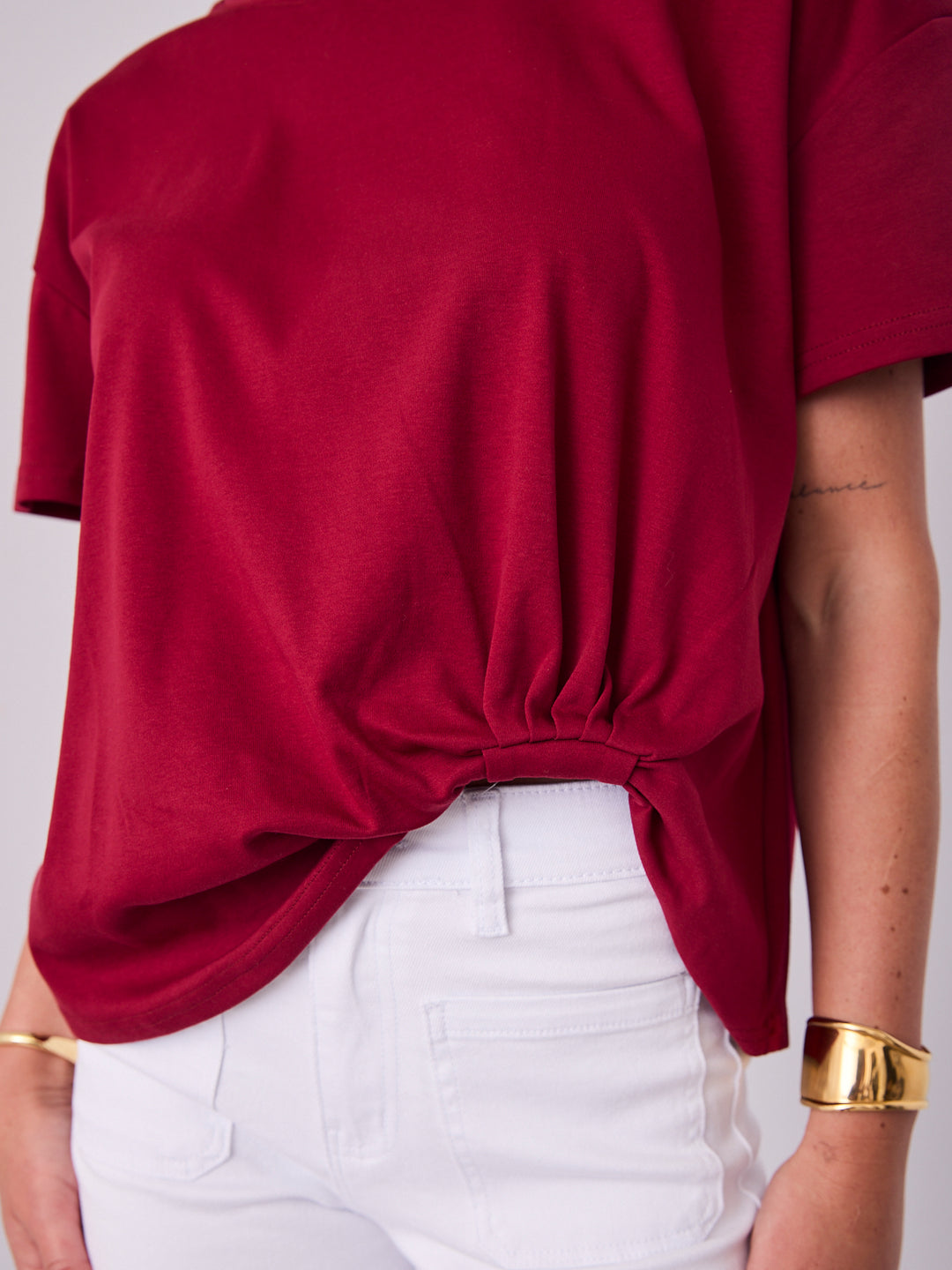 ESTHER EASY TUCK TEE - WINE