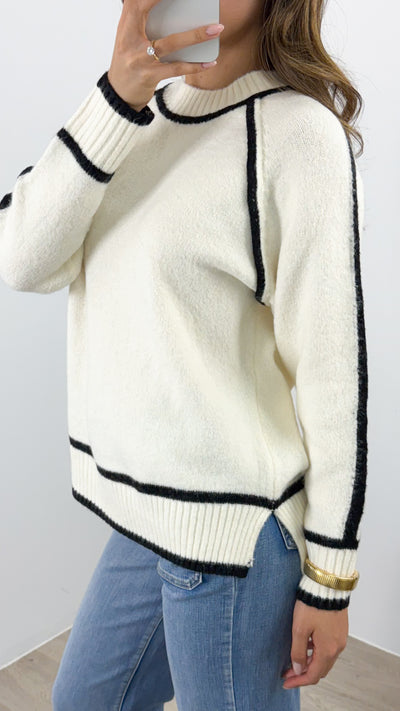 NAOMI KNIT - OFF WHITE