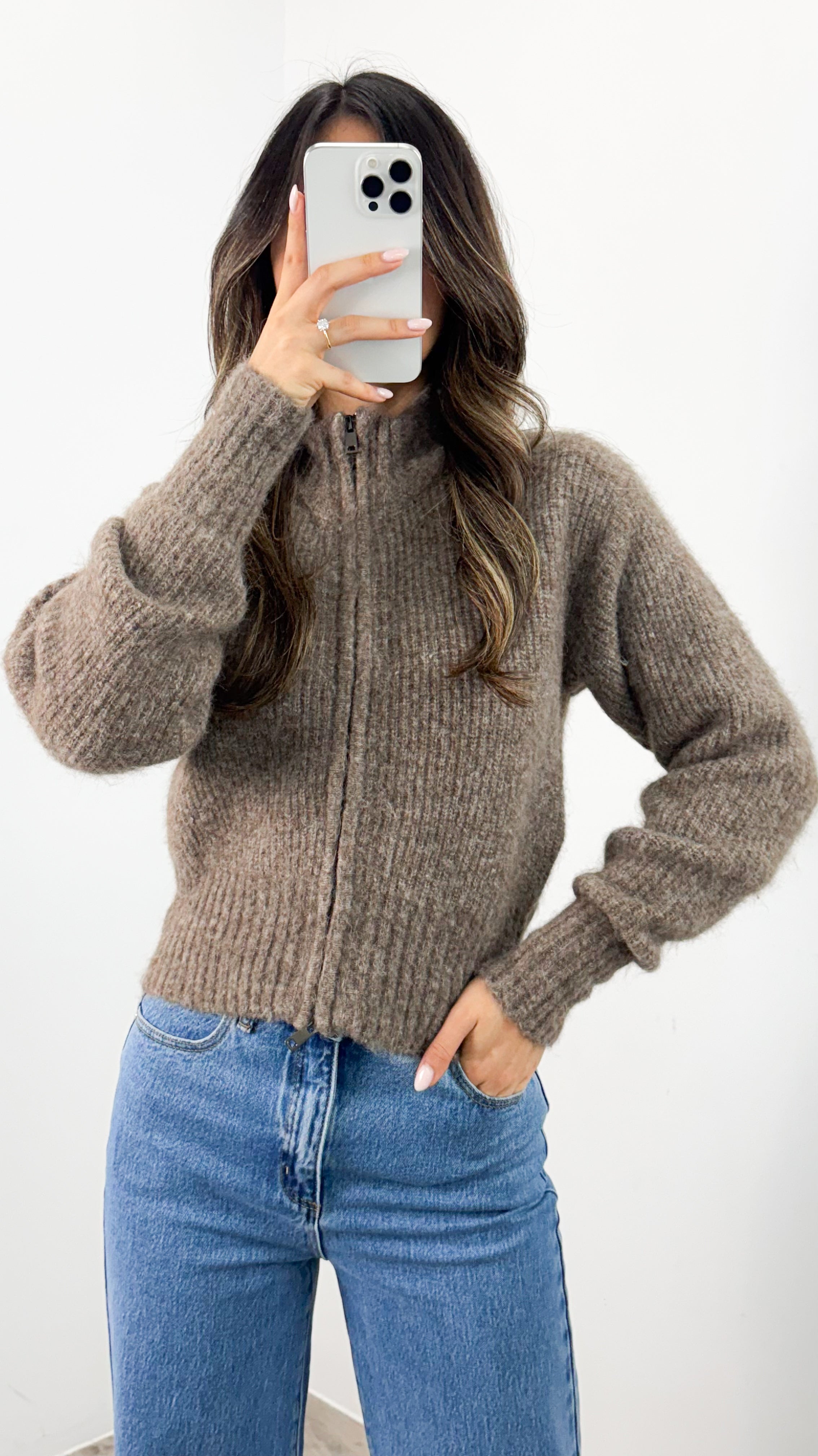 NOAH ZIP KNIT - LATTE