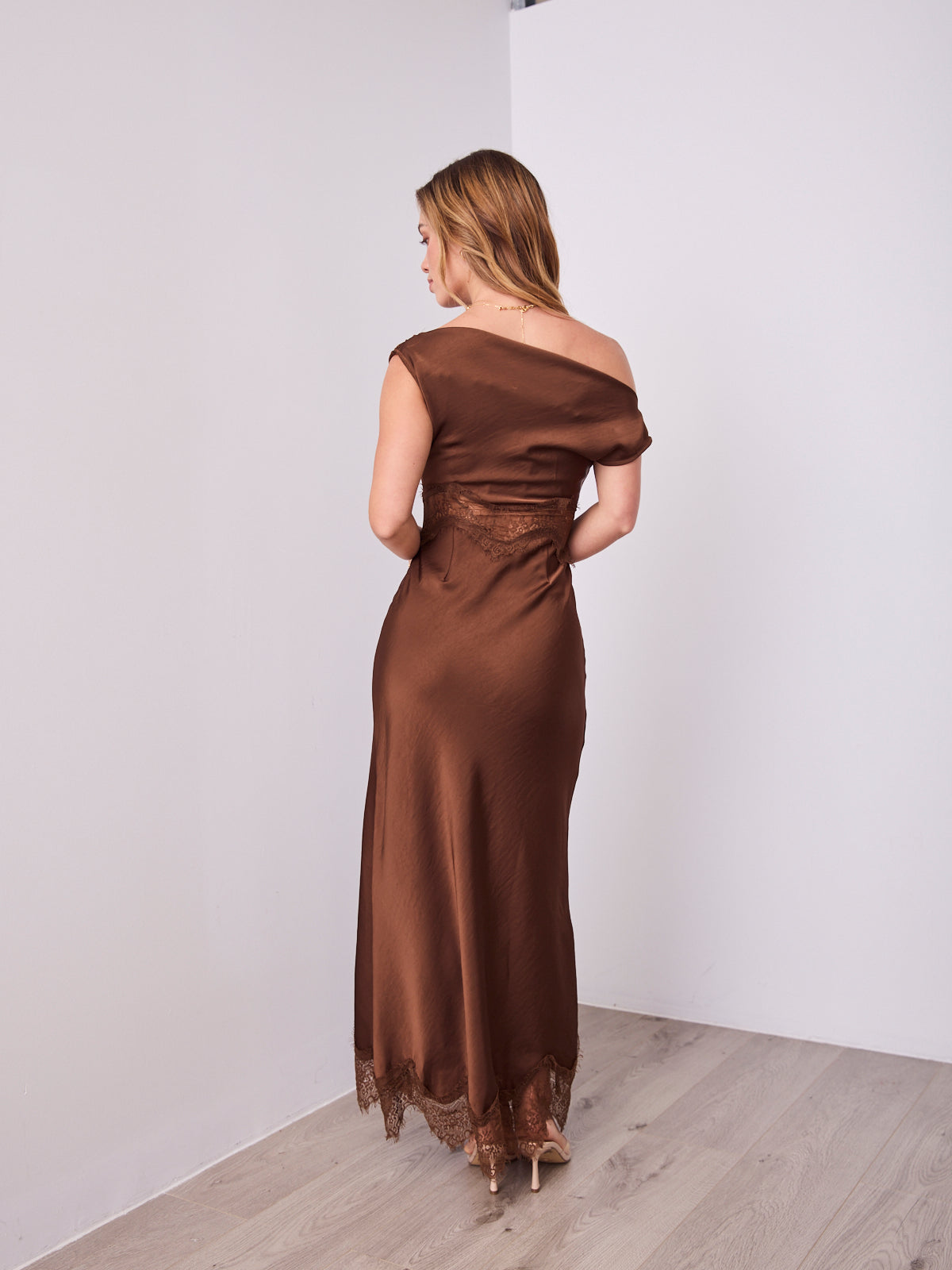ALISON DRESS - CHOCOLATE