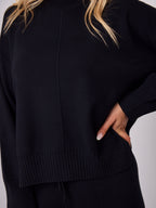 DELTA KNIT TOP - BLACK