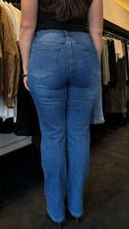 CARLTON STRETCH STRAIGHT LEG JEAN - DARK BLUE WASH