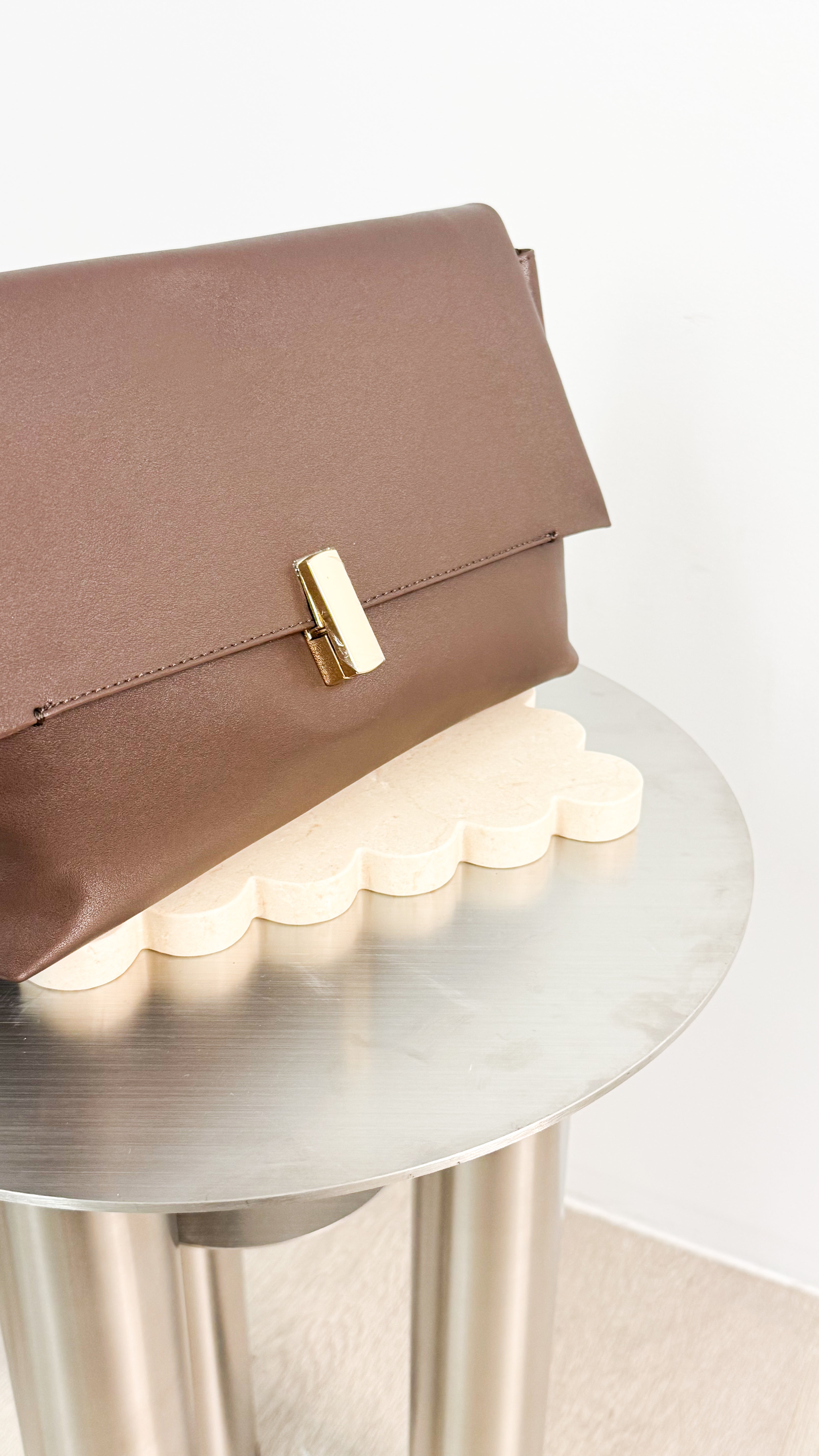 NOVA CLUTCH BAG -CHOCOLATE