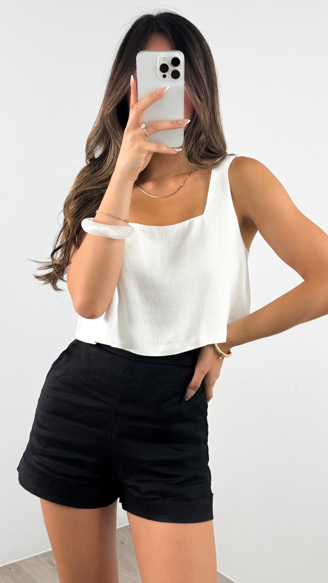 BAKER LINEN SHORTS - BLACK