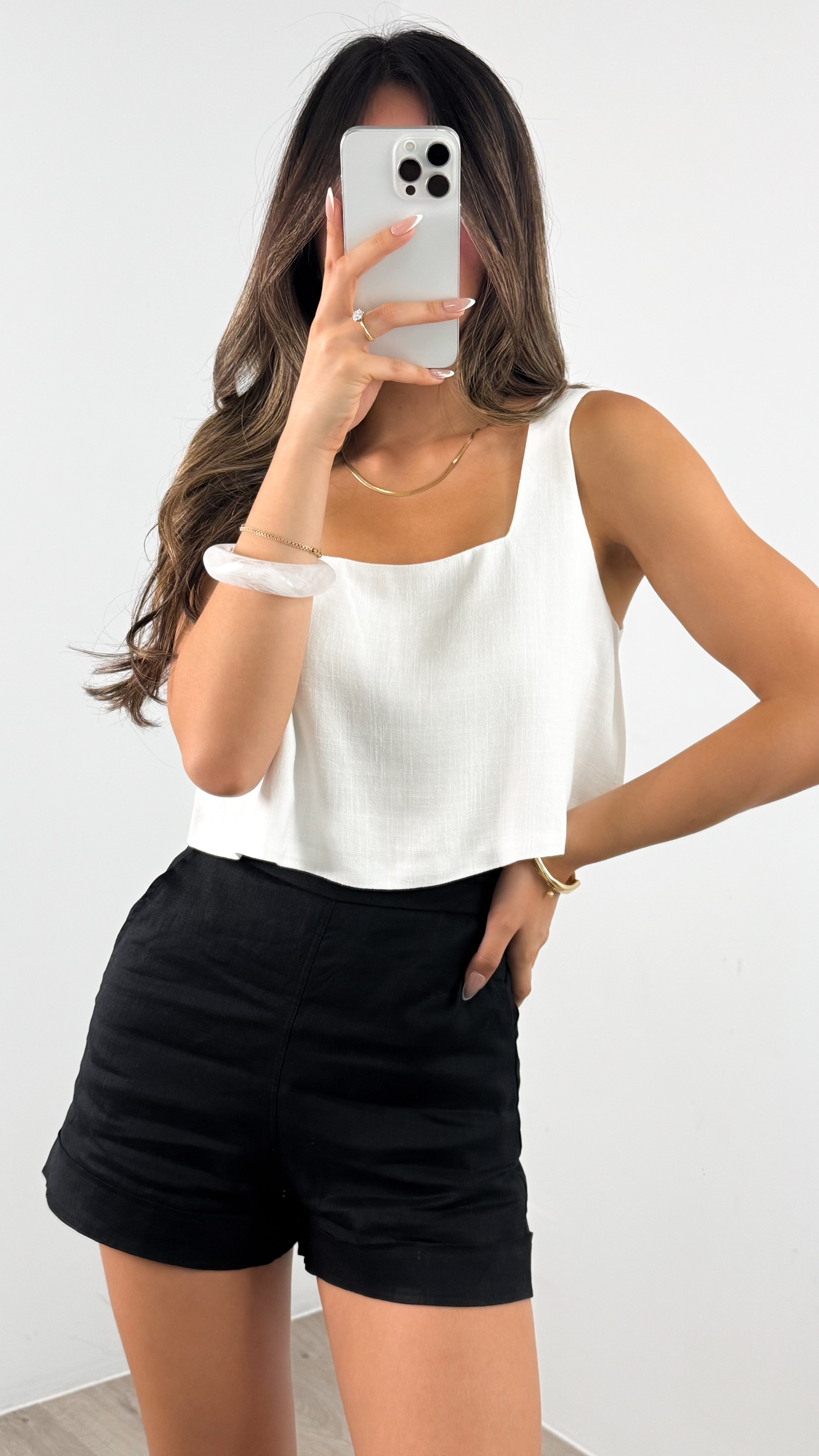 BAKER LINEN SHORTS - BLACK