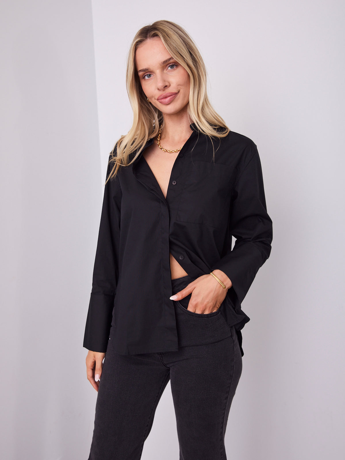 XAVIER SHIRT - BLACK