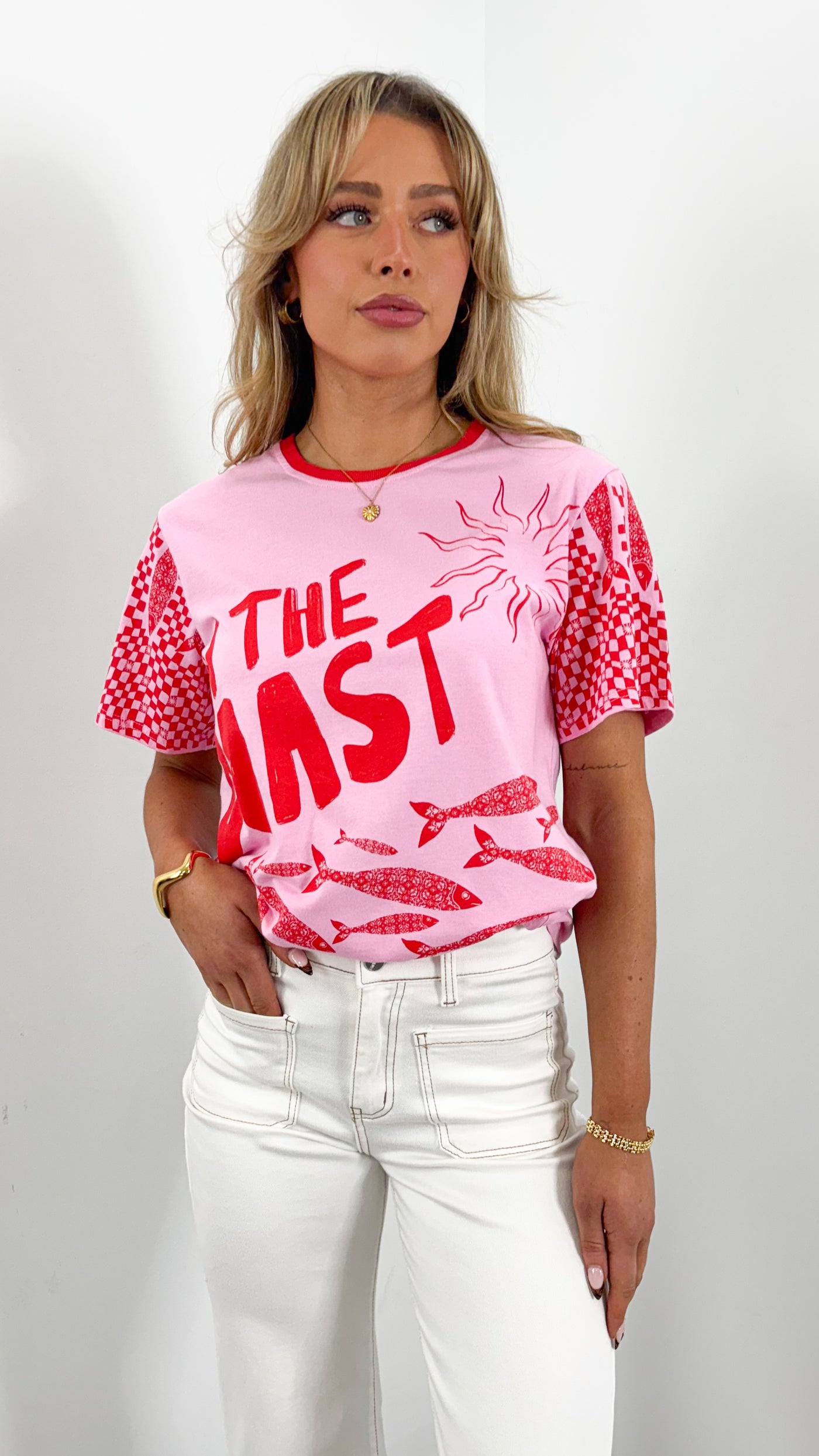 ON THE COAST TEE - PINK