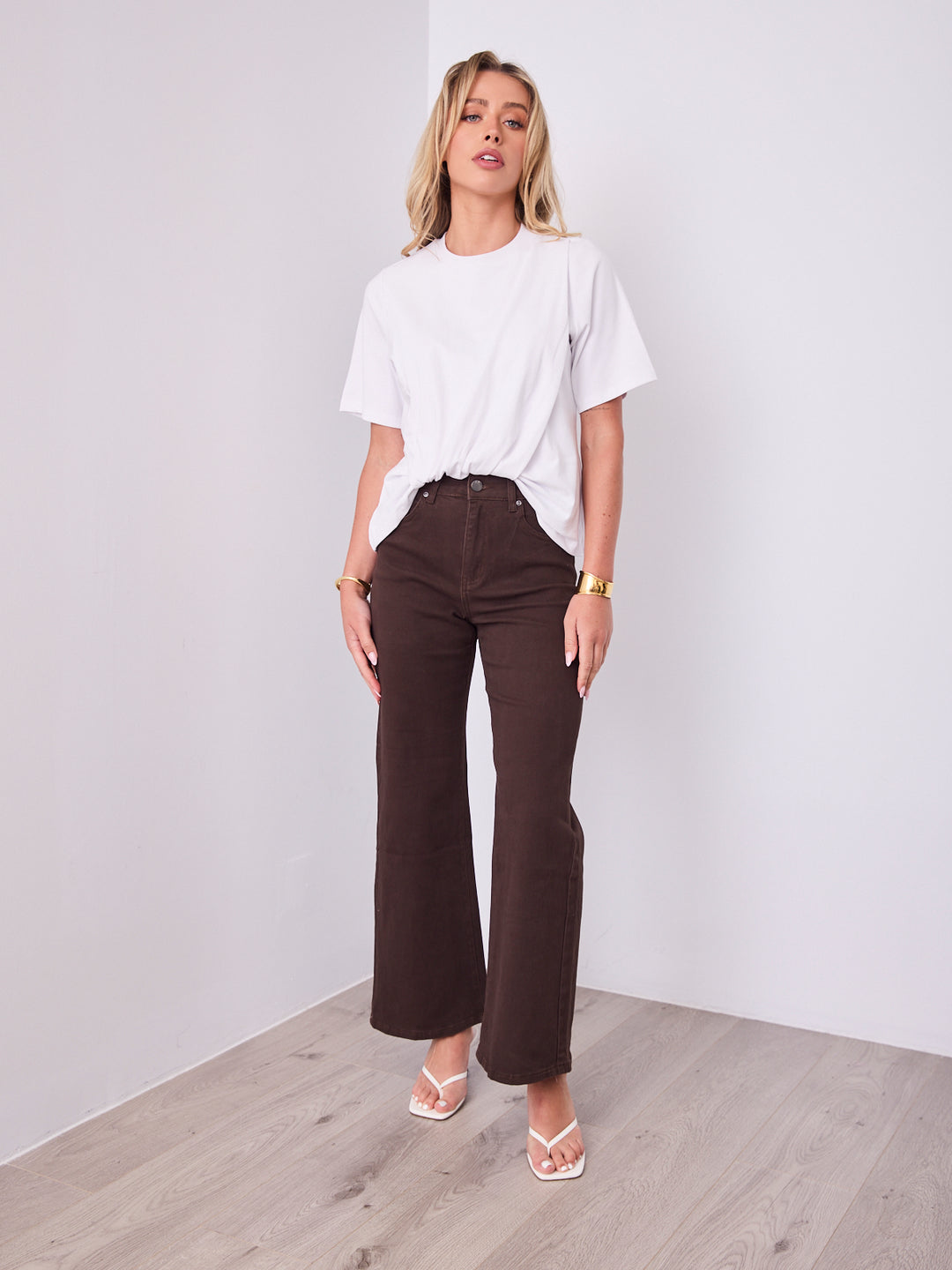 AMBER TUCK TEE - WHITE