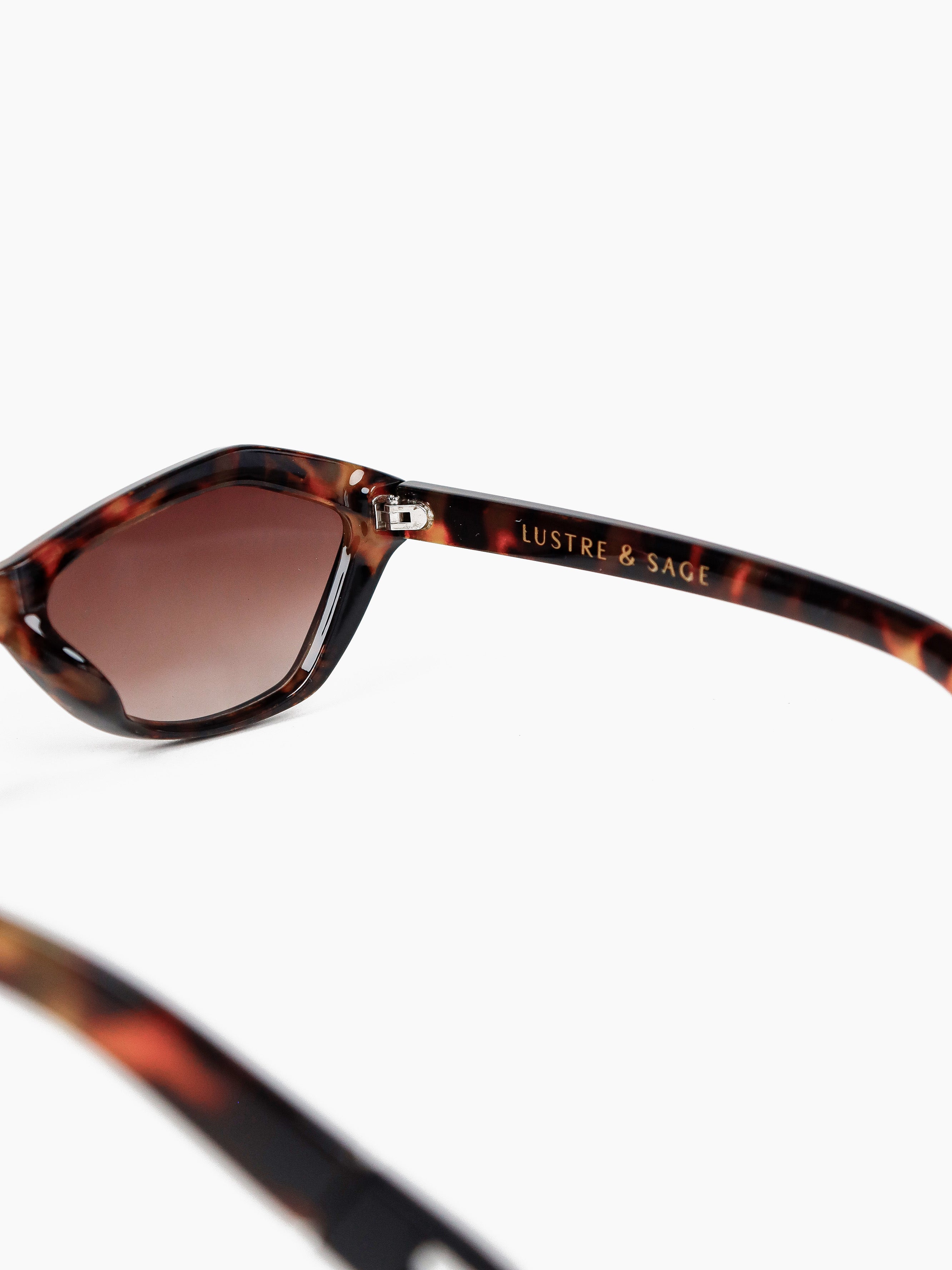 MEEKA SUNGLASSES - TORTOISE