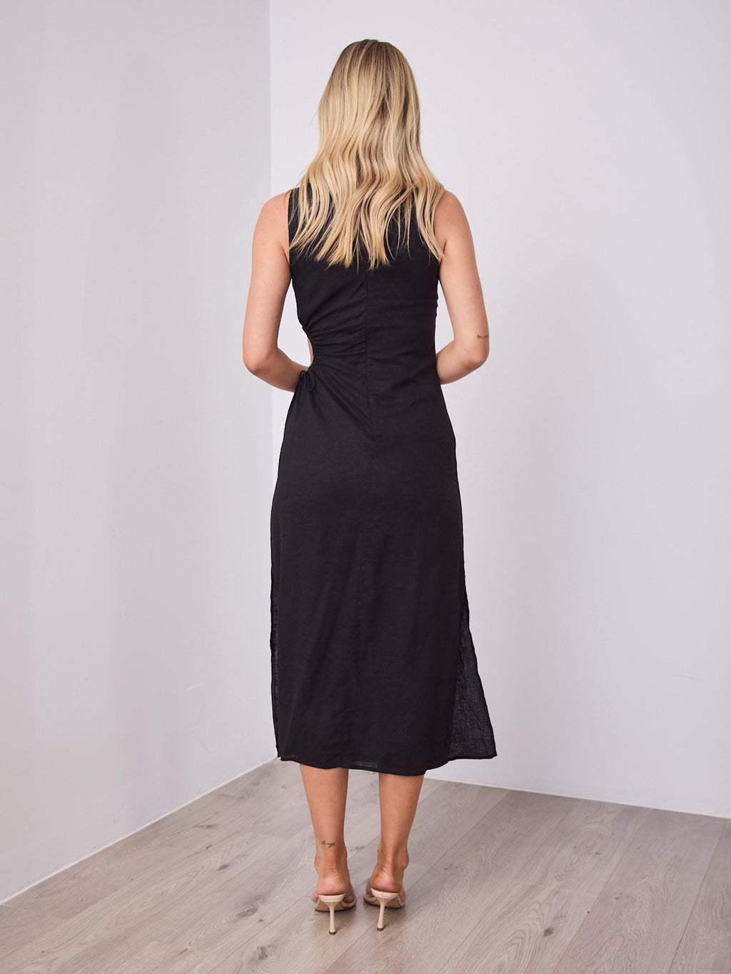PAROS LINEN DRESS - BLACK