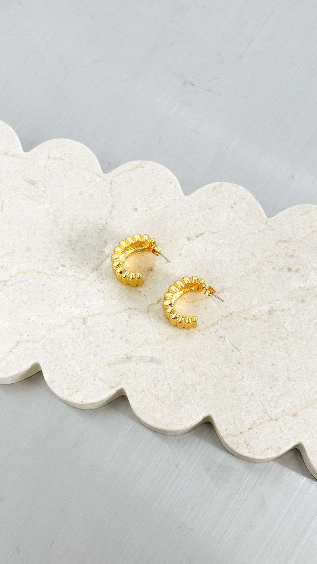 INDIRA 18K GOLD PLATED EARRINGS - GOLD