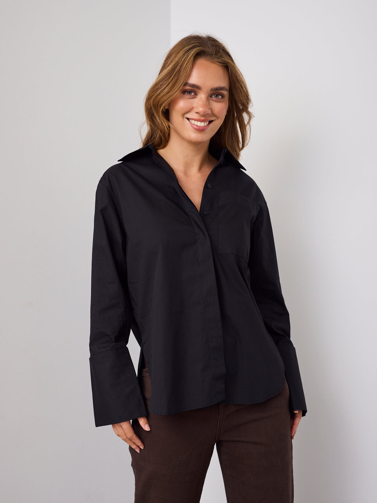 XAVIER SHIRT - BLACK