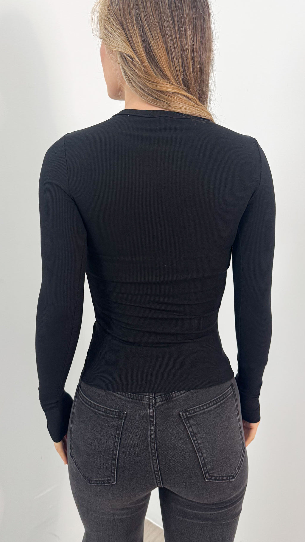 KAYLA TOP - BLACK