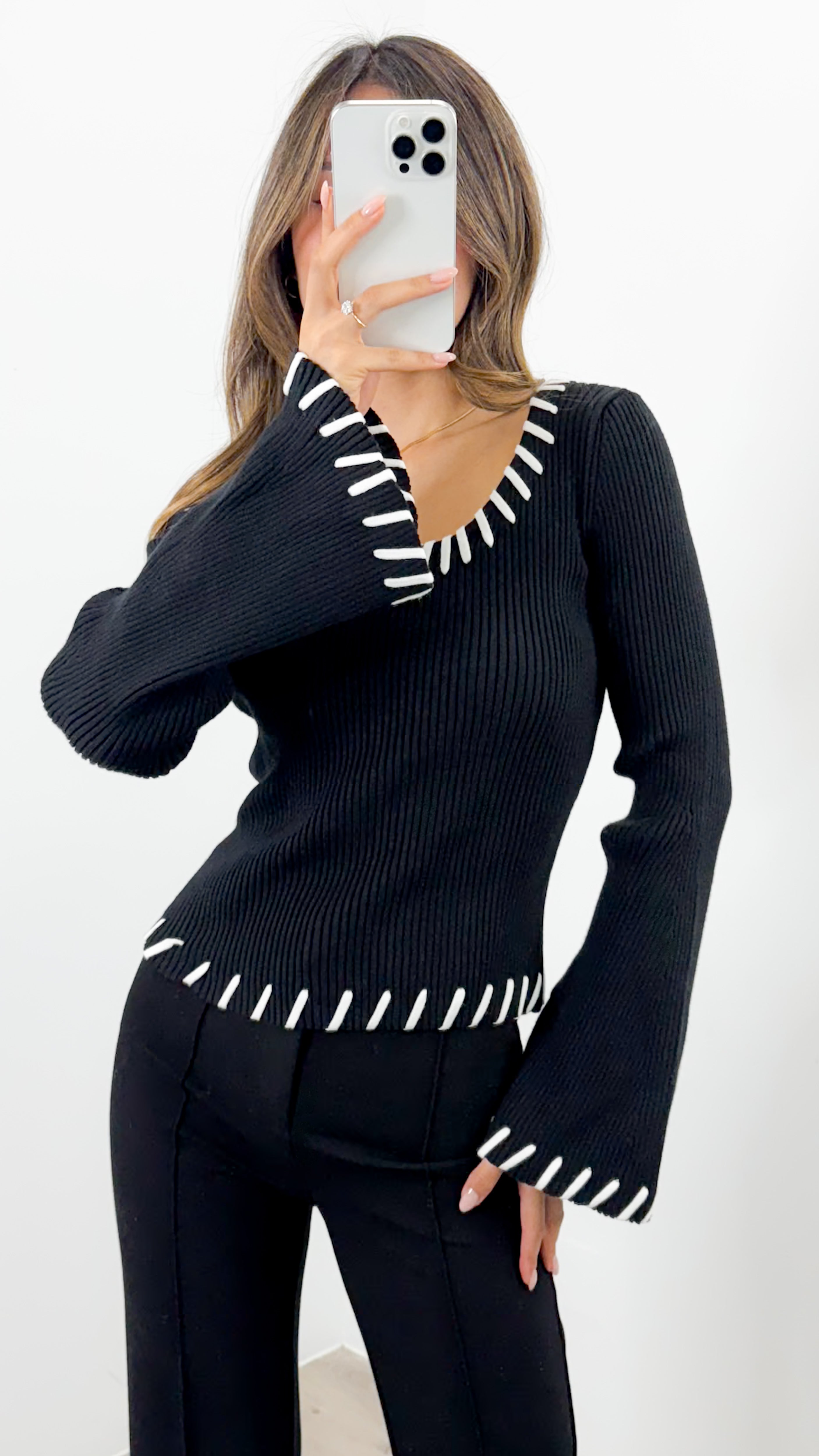 REID KNIT FITTED TOP - BLACK