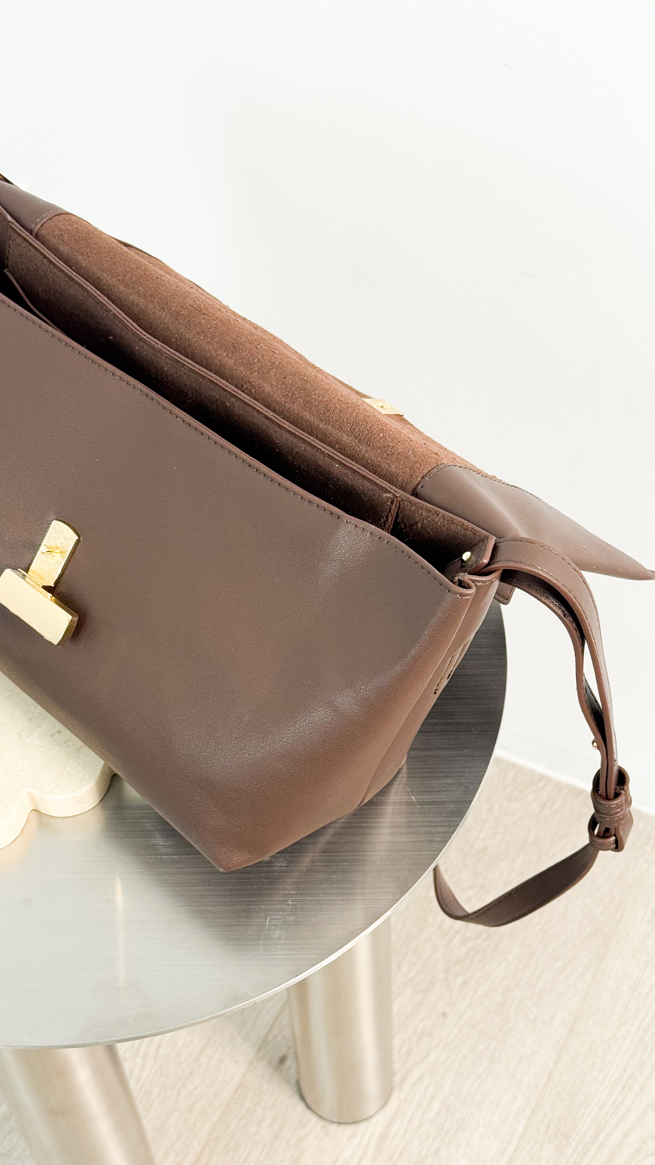 NOVA CLUTCH BAG -CHOCOLATE