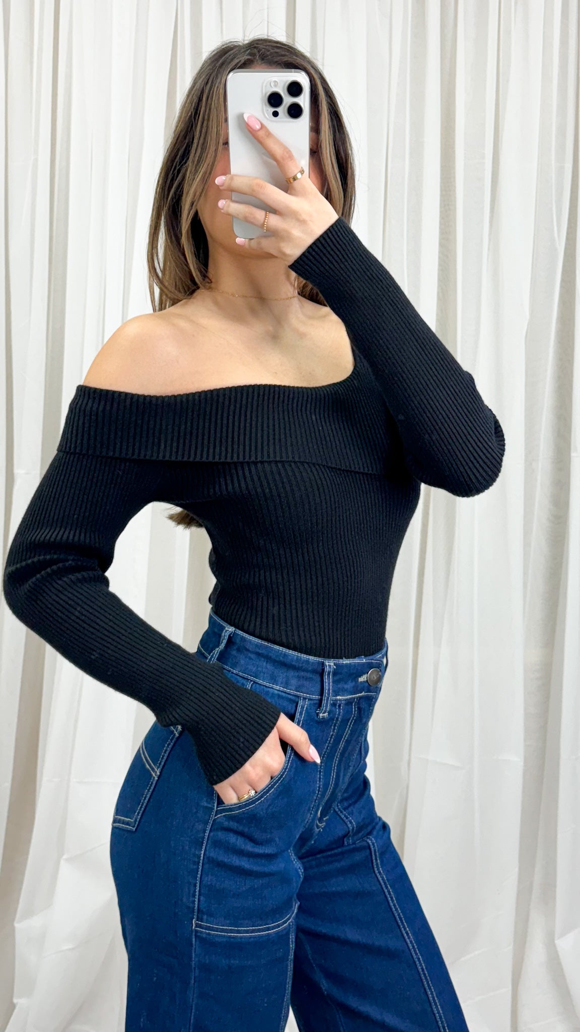 LEXUS KNIT TOP - BLACK