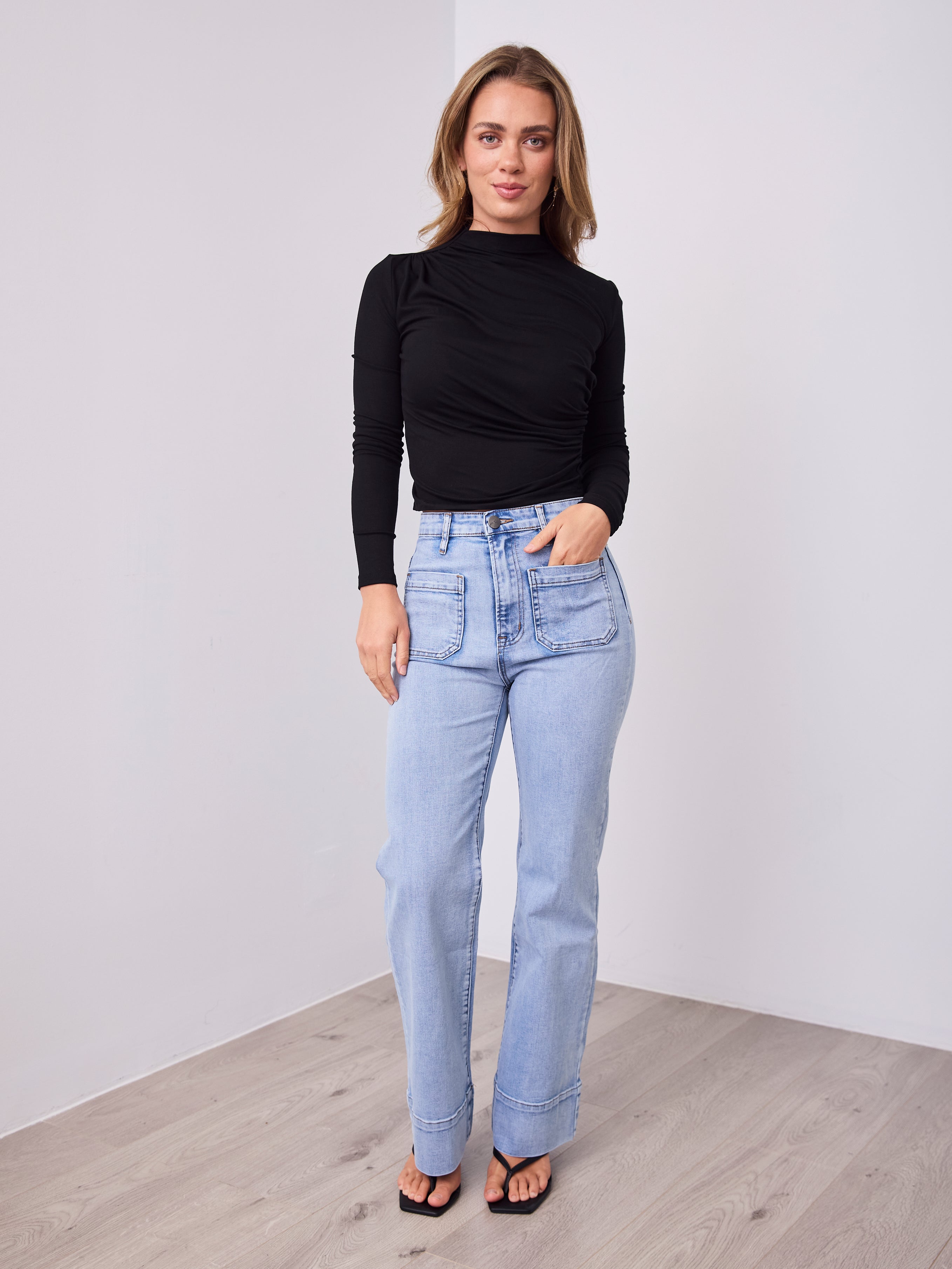 COLEMAN TOP - BLACK