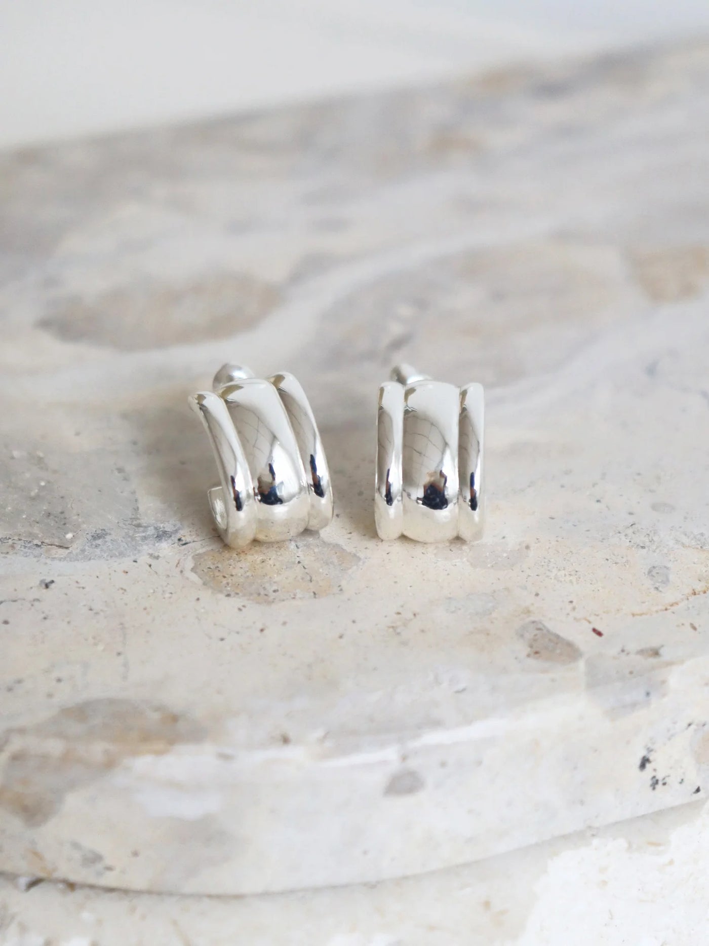 KAIA EVERYDAY STERLING SILVER PLATED EARRINGS - SILVER