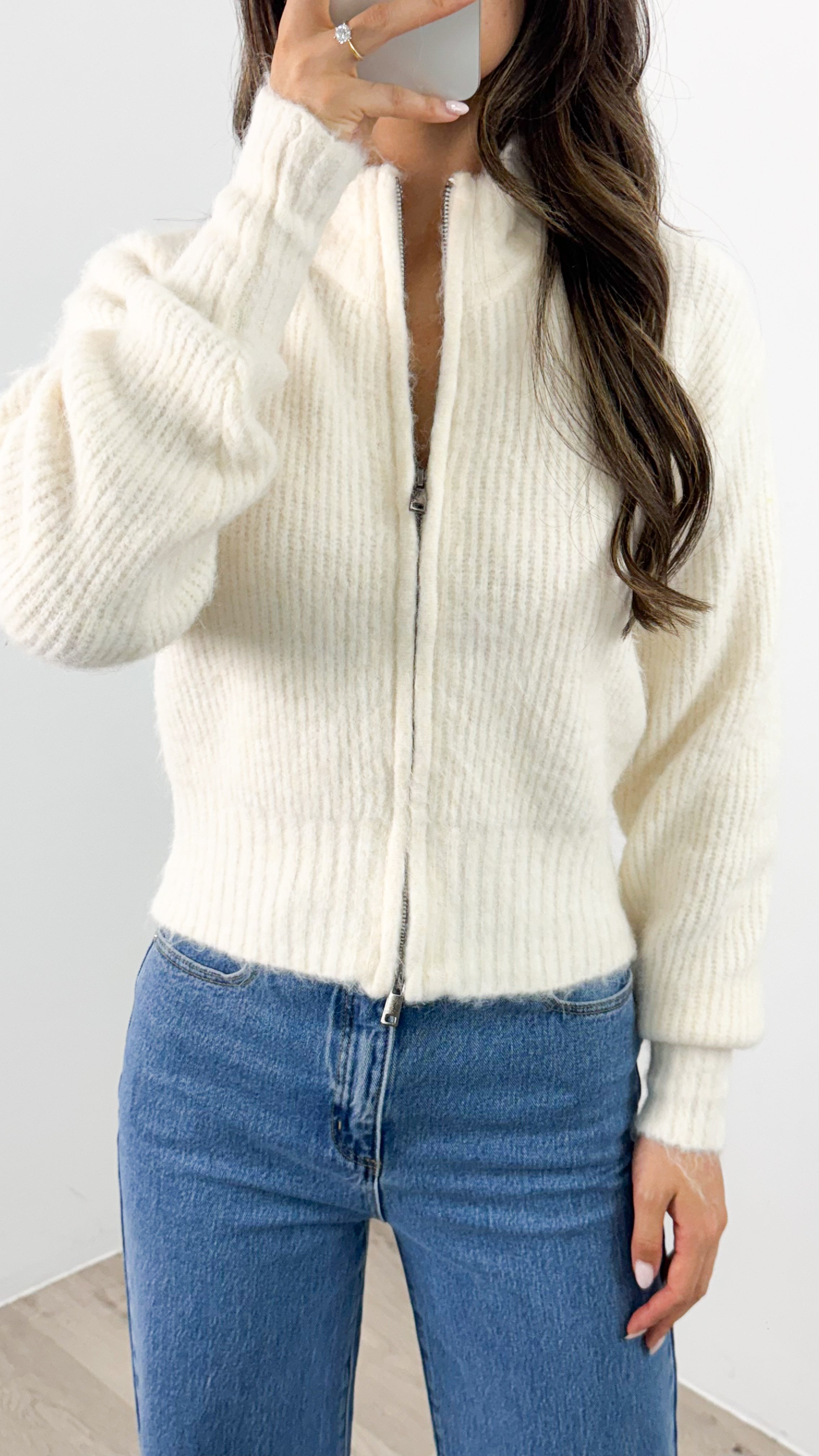 NOAH ZIP KNIT - CREAM