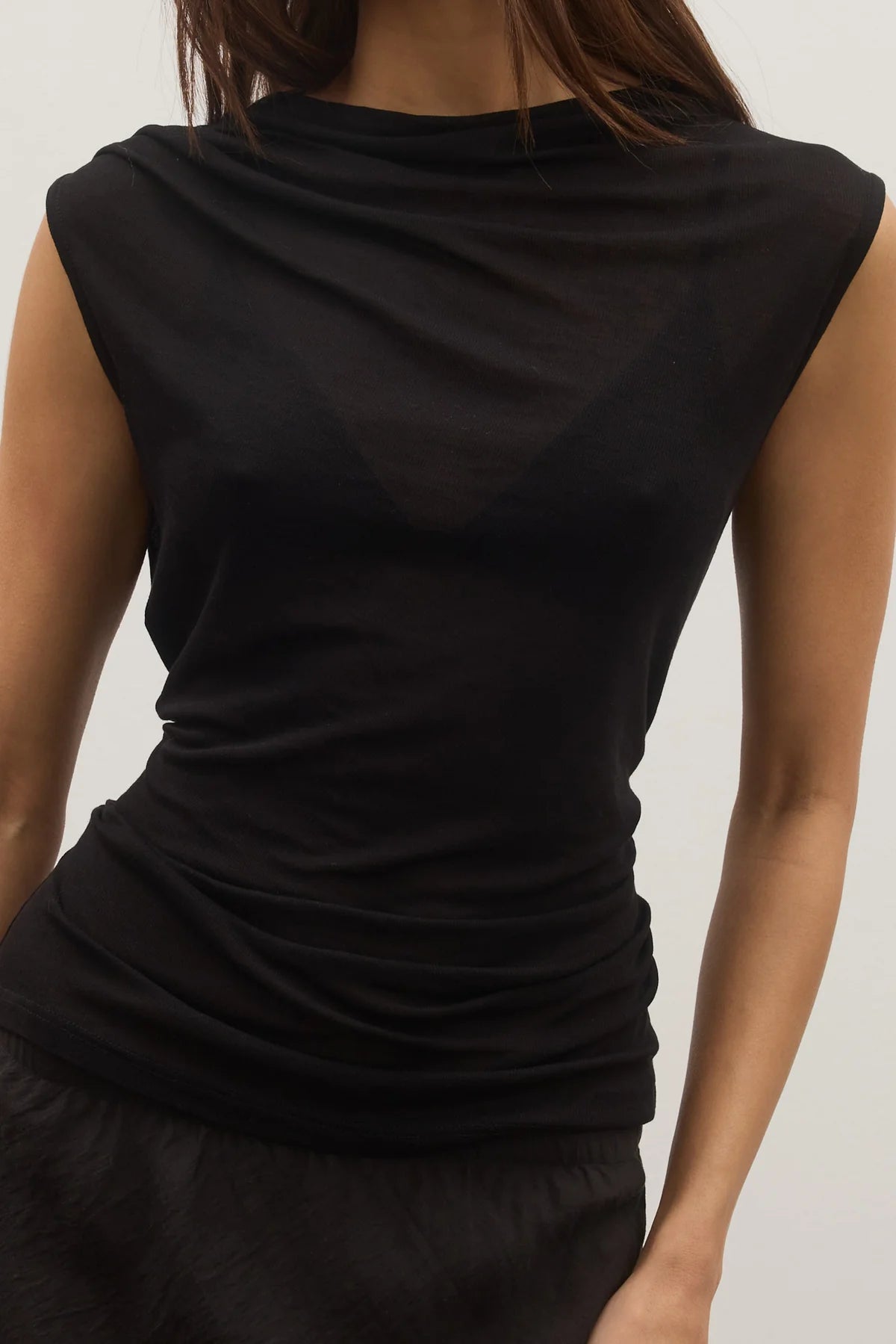 'BAYSE' RINA TOP - BLACK