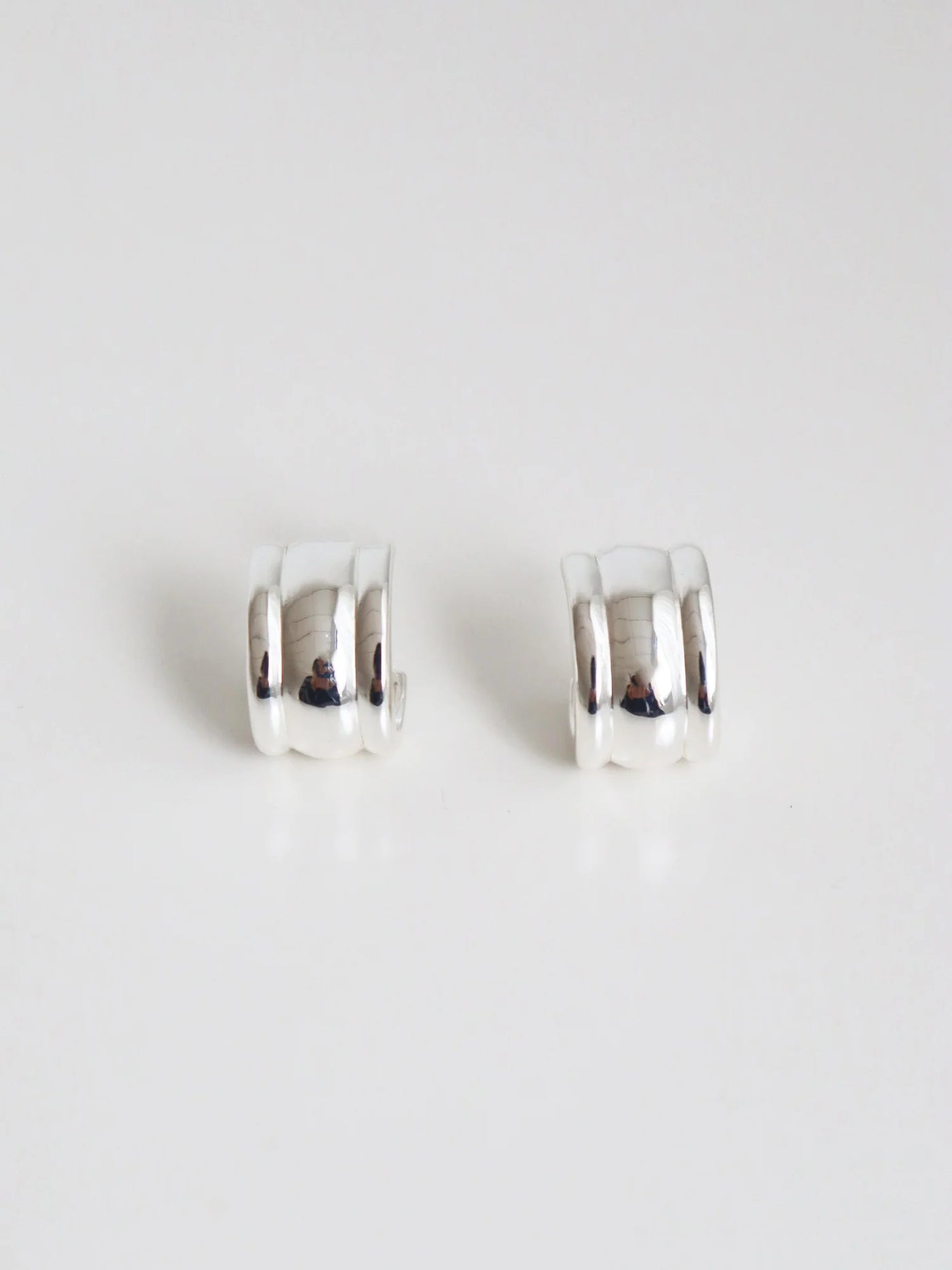 KAIA EVERYDAY STERLING SILVER PLATED EARRINGS - SILVER