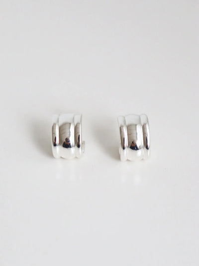 KAIA EVERYDAY STERLING SILVER PLATED EARRINGS - SILVER