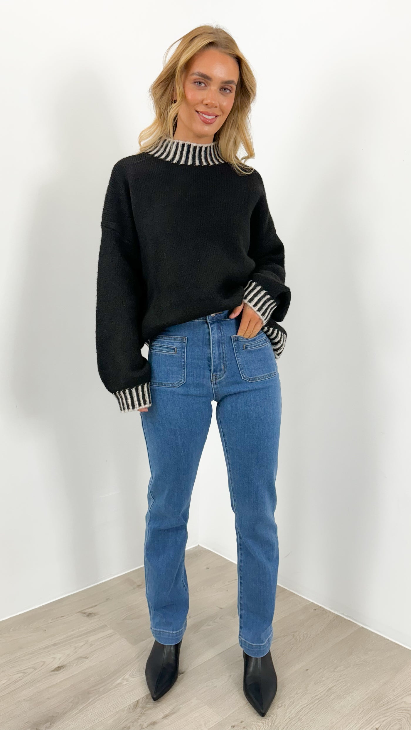 BESSIE STITCH KNIT - BLACK