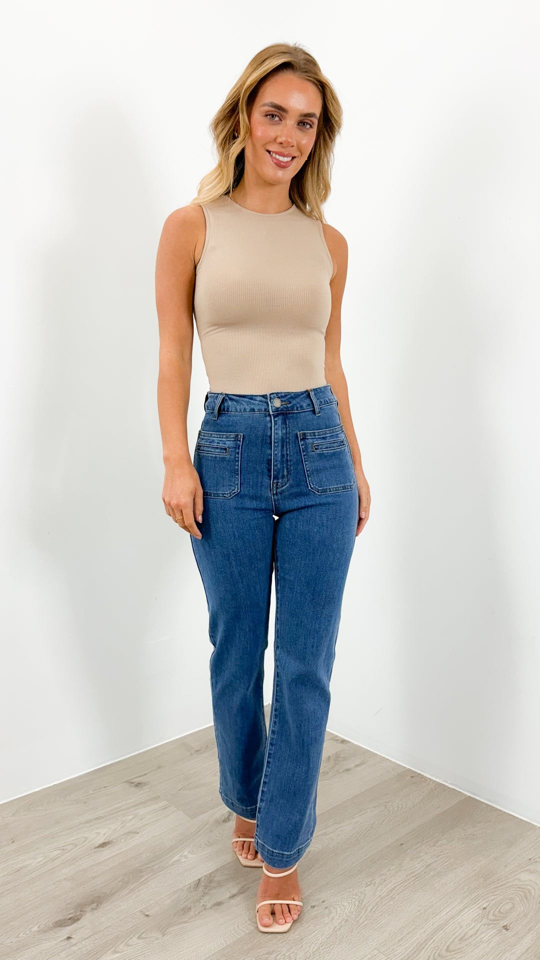 JACKSON STRAIGHT LEG JEAN - MEDIUM BLUE