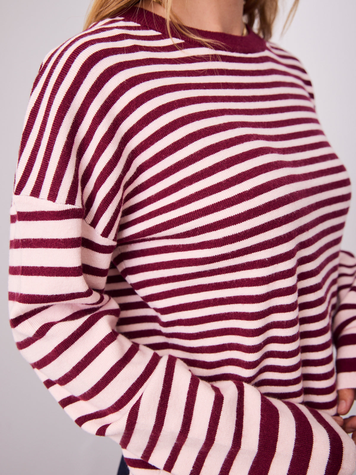 MICHAELS KNIT TOP - PINK/WINE
