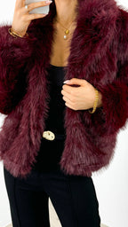 SASKIA FAUX FUR OVERSIZED JACKET - WINE
