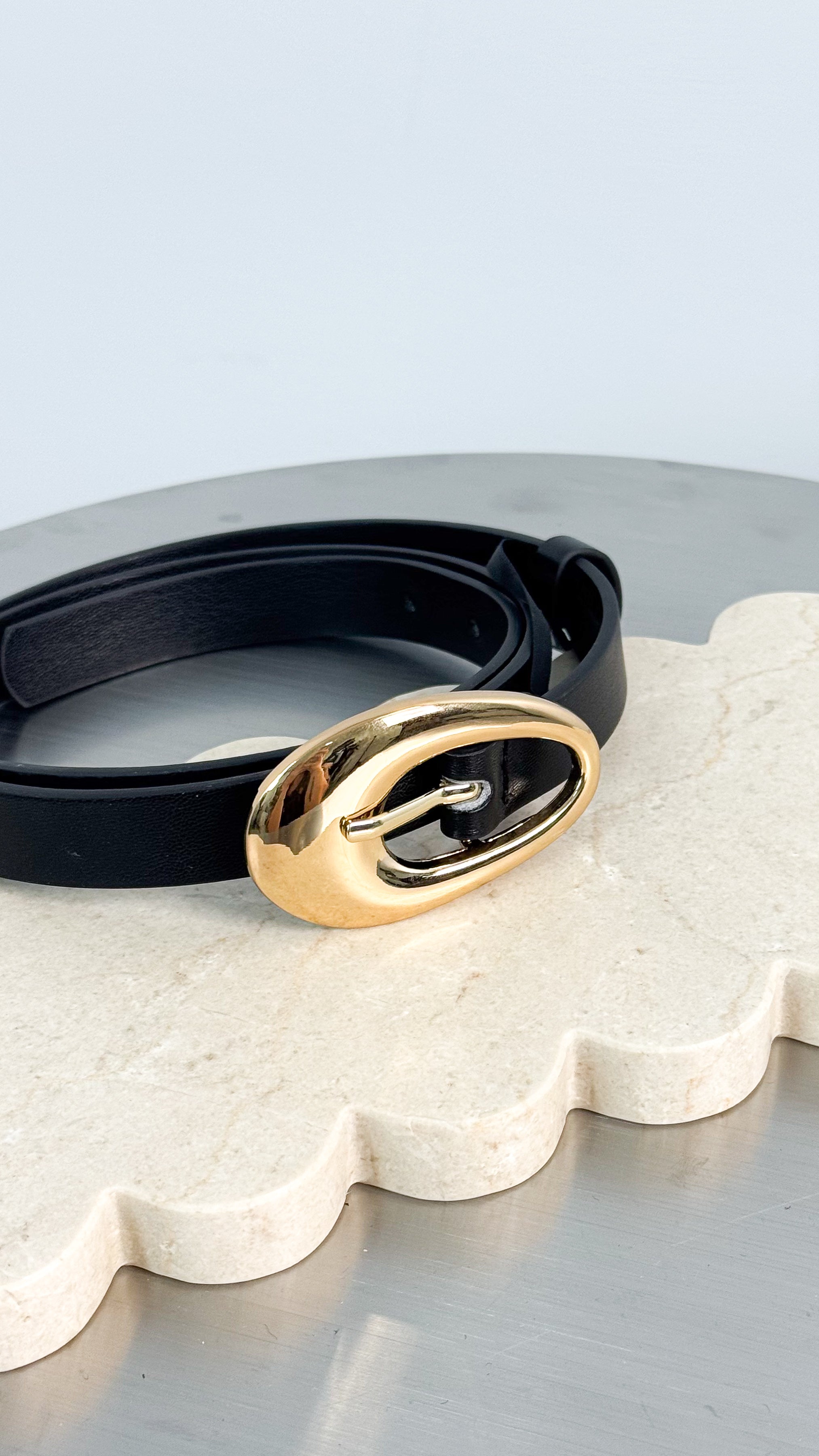 CELINA BUCKLE BELT - BLACK