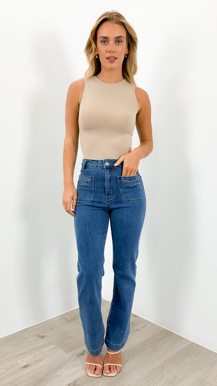 JACKSON STRAIGHT LEG JEAN - MEDIUM BLUE