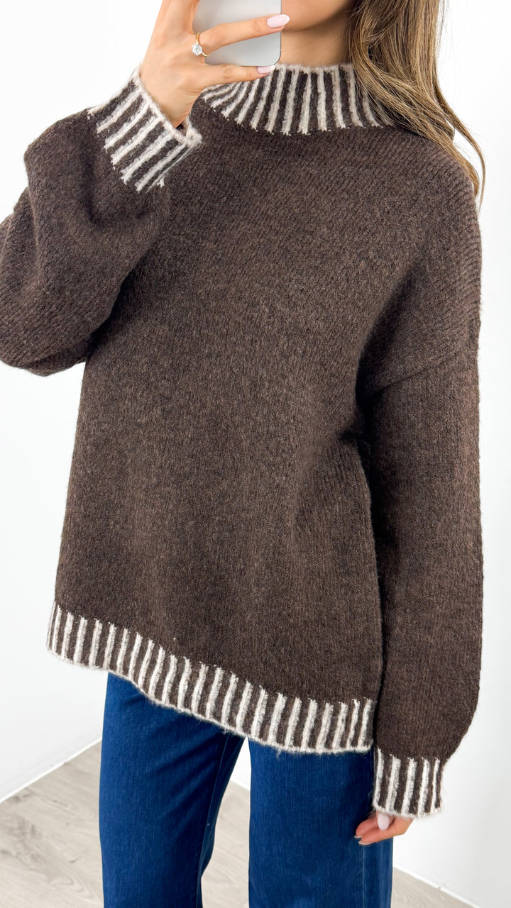 BESSIE STITCH KNIT - CHOCOLATE