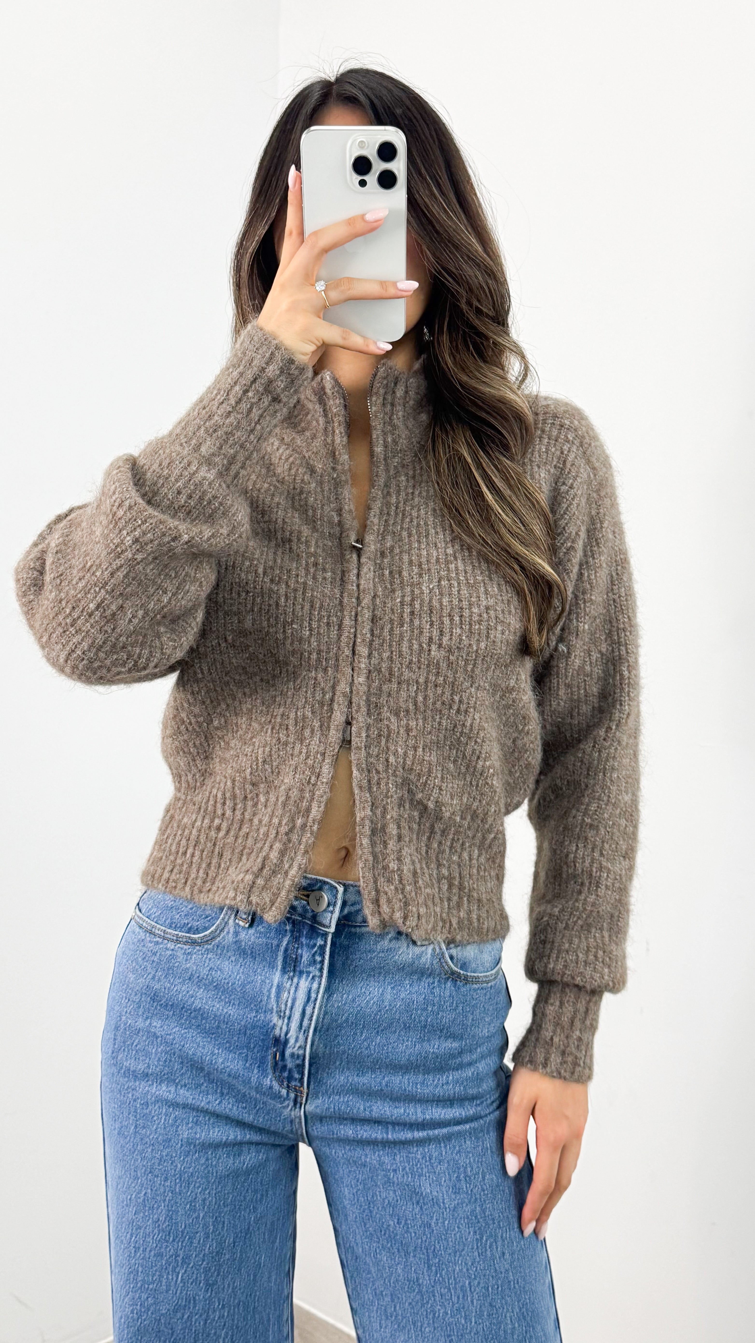 NOAH ZIP KNIT - LATTE