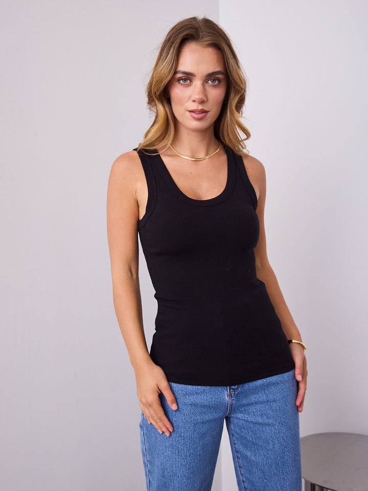 VUE TANK TOP - BLACK