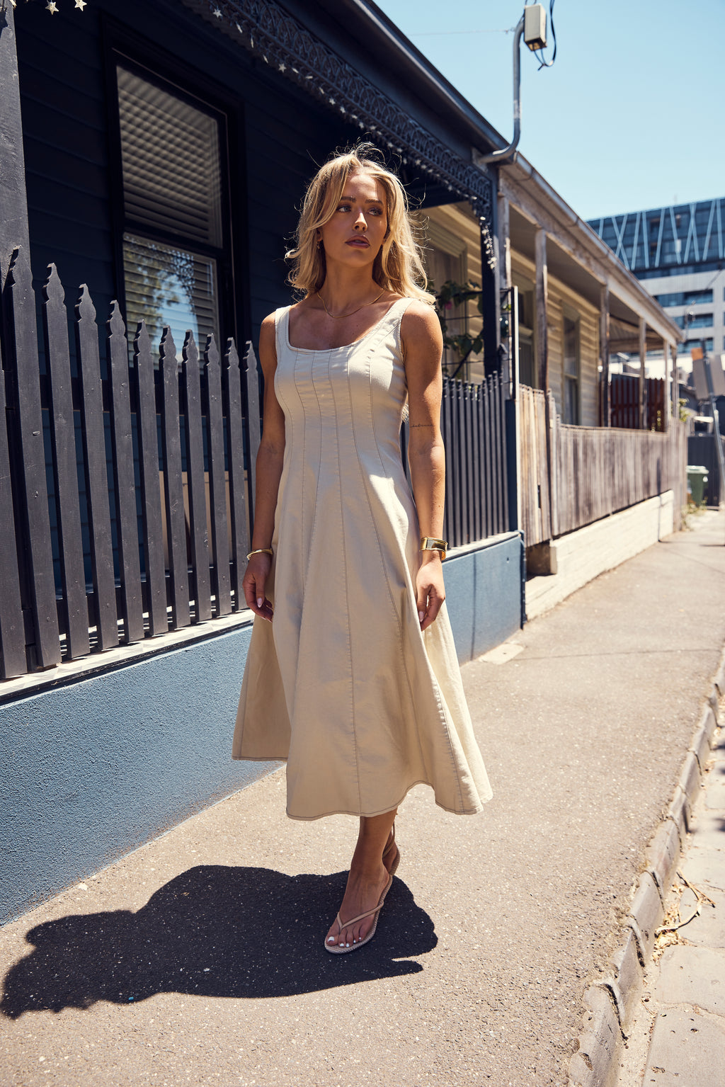 EVE DENIM DRESS - BEIGE