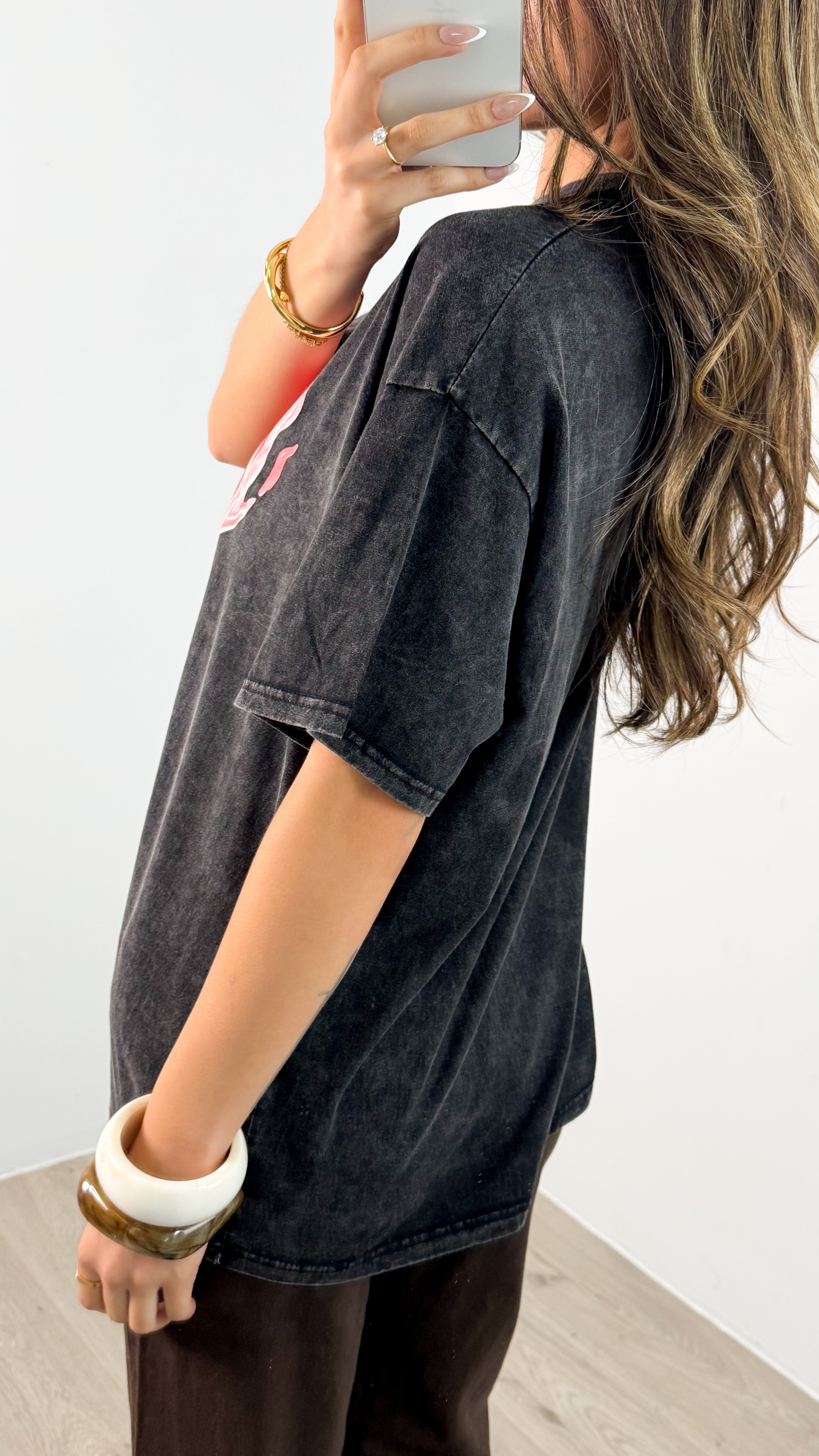WILD AT HEART TEE - BLACK
