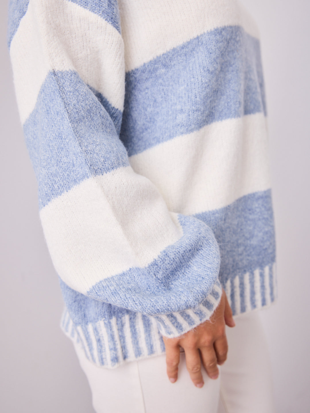 BESSIE BLOCK STRIPE KNIT - BLUE/WHITE