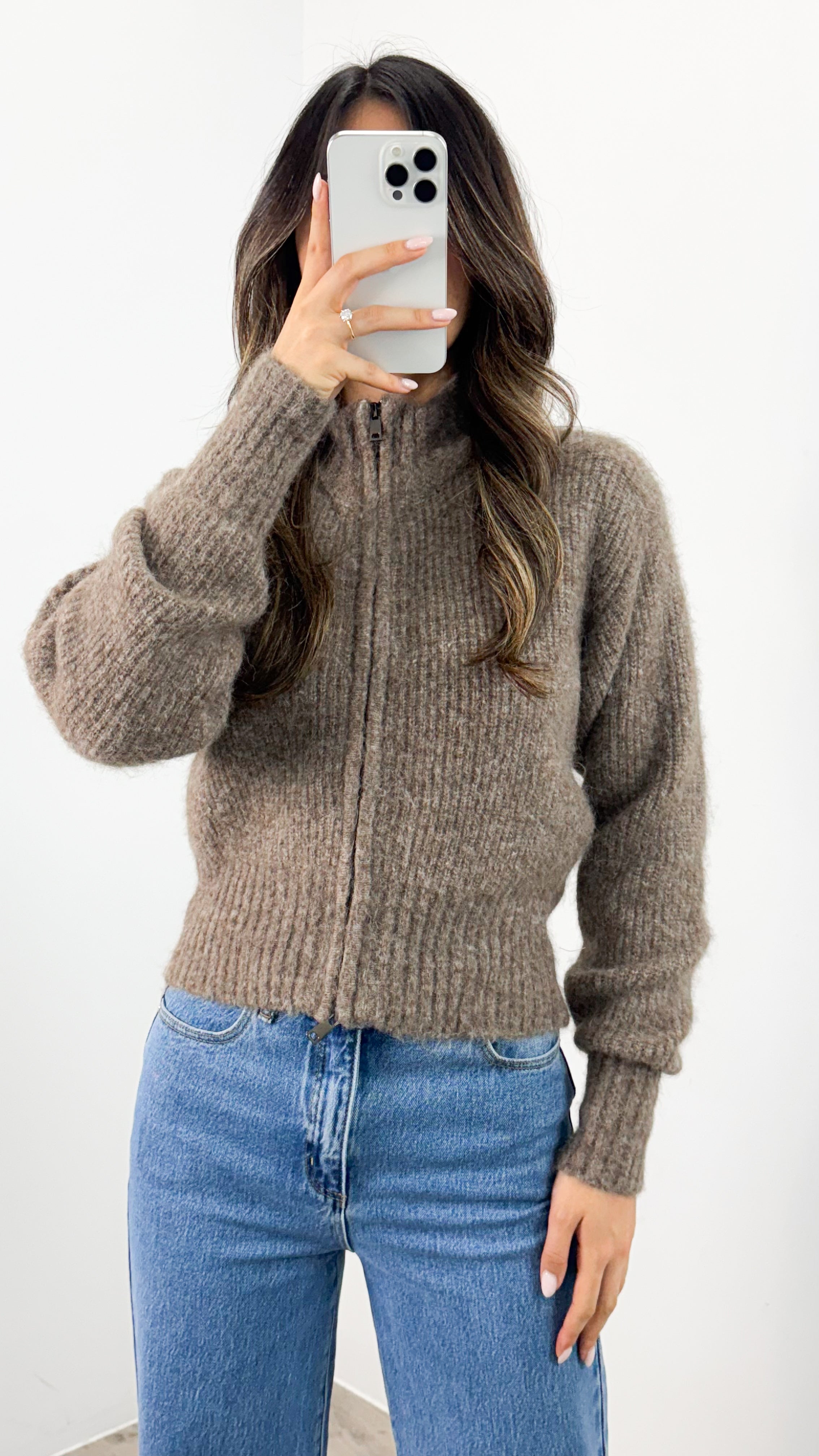 NOAH ZIP KNIT - LATTE