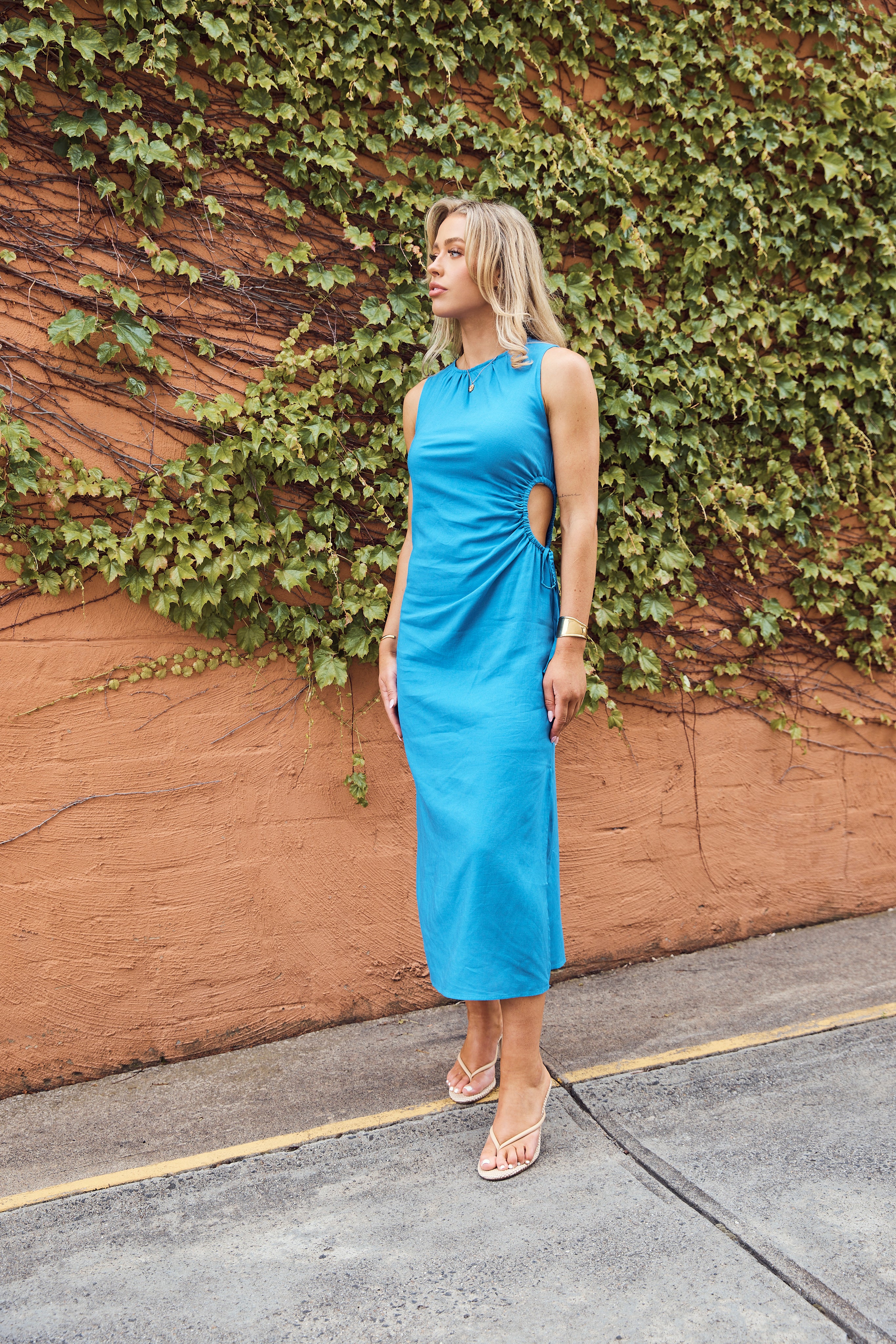 PAROS LINEN DRESS - BLUE